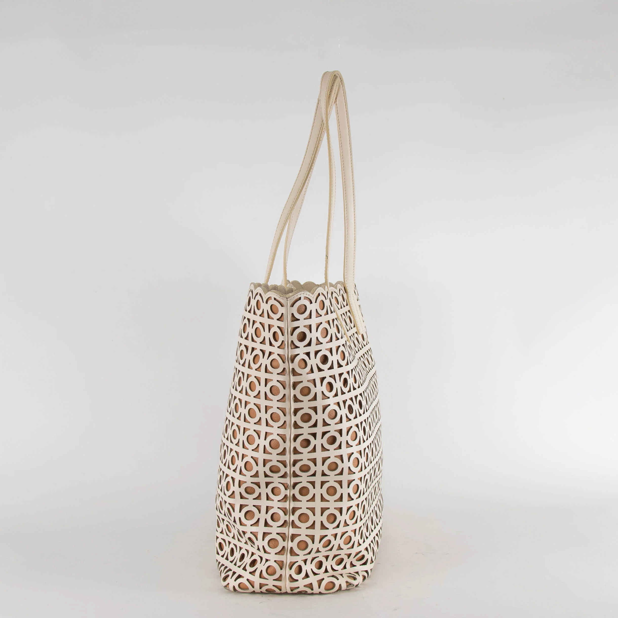 Tory Burch Cream Circle Laser Cut Tote Bag - Image 5