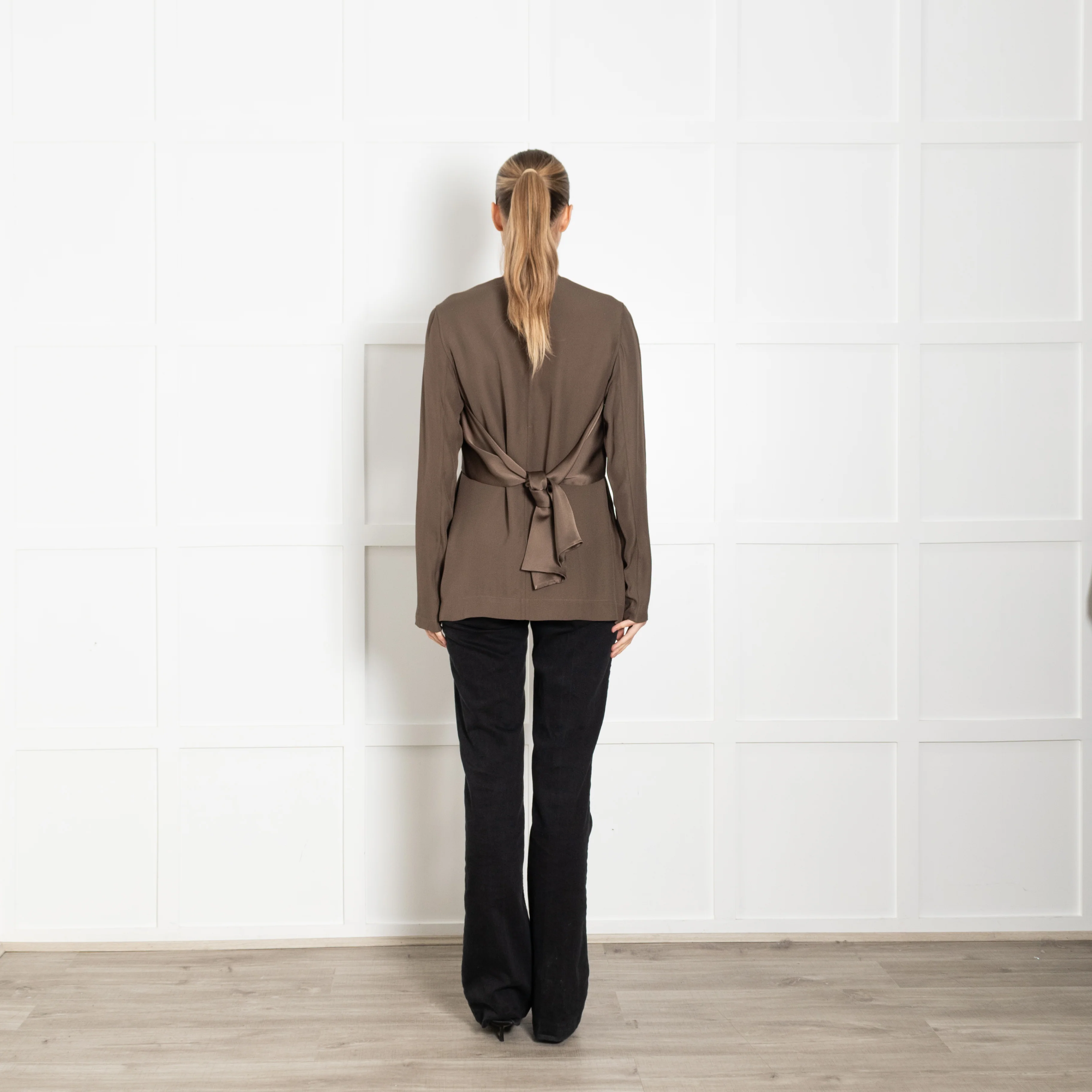 Toteme Olive Green Satin Sash Crepe Top - Image 5