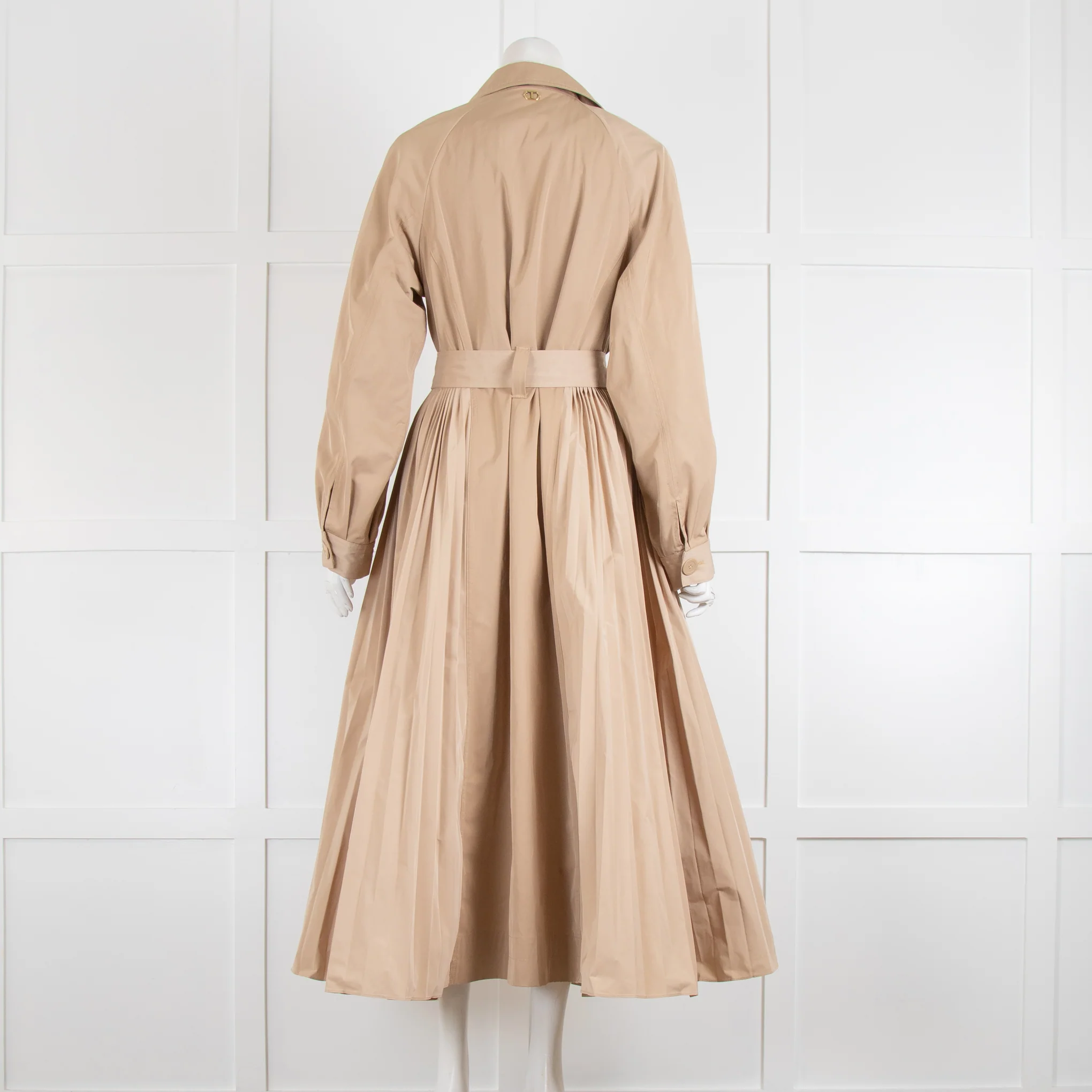 Twinswet Milano Beige Trench with Pleats - Image 3