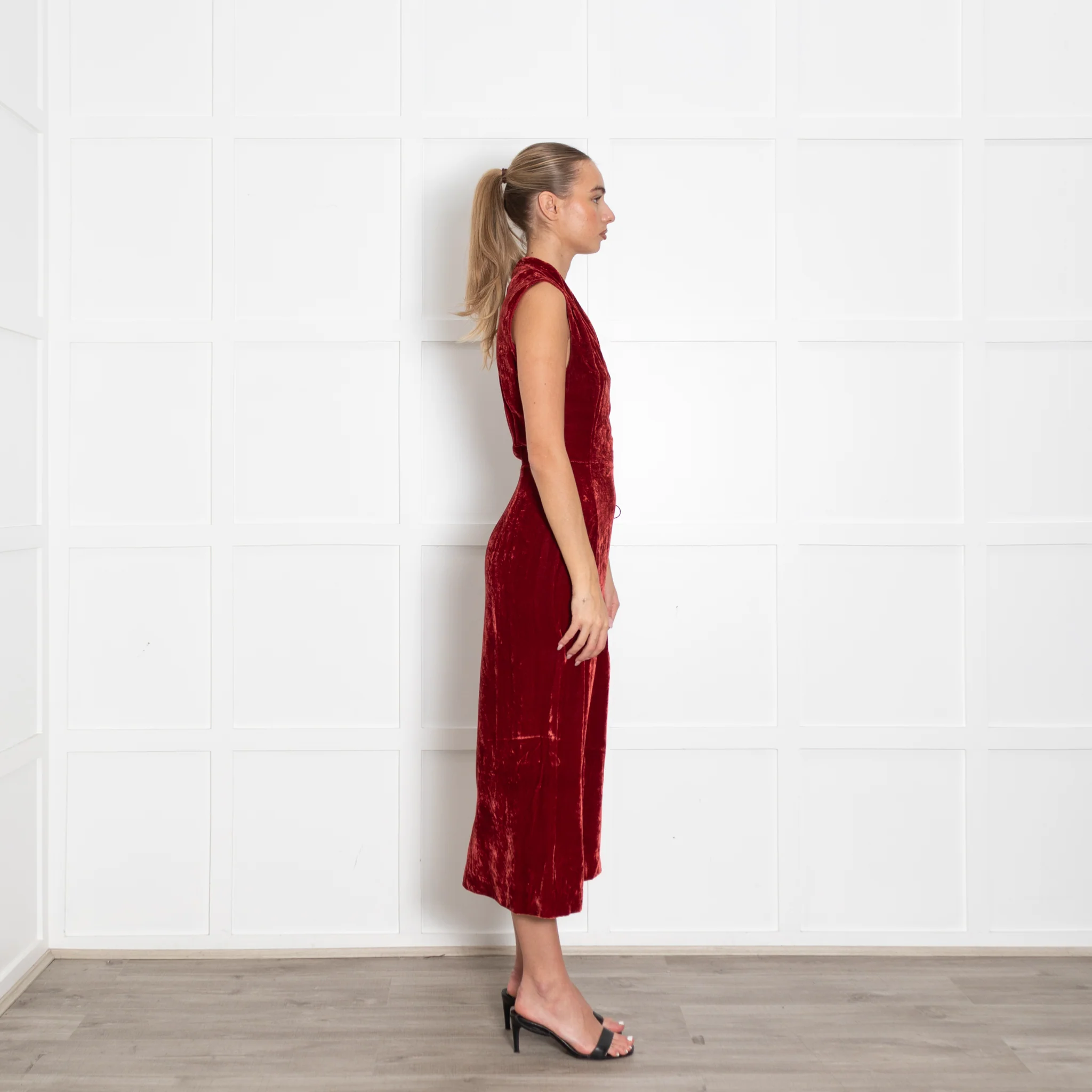 Usisi Sister Burnt Orange Crushed Velvet Jana Dress - Image 6