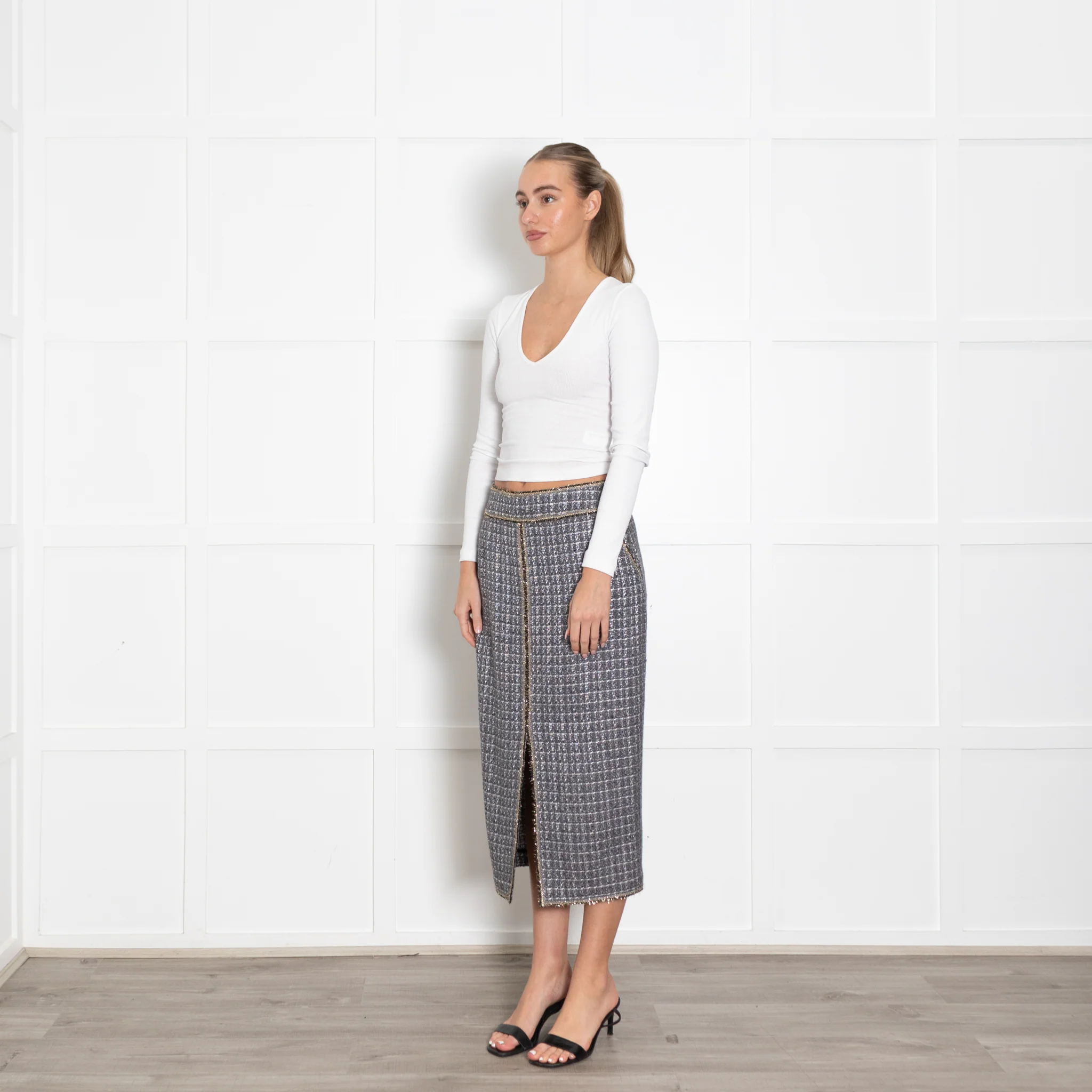 Uterque Grey Tweed Skirt With Gold Thread Detail - Image 3