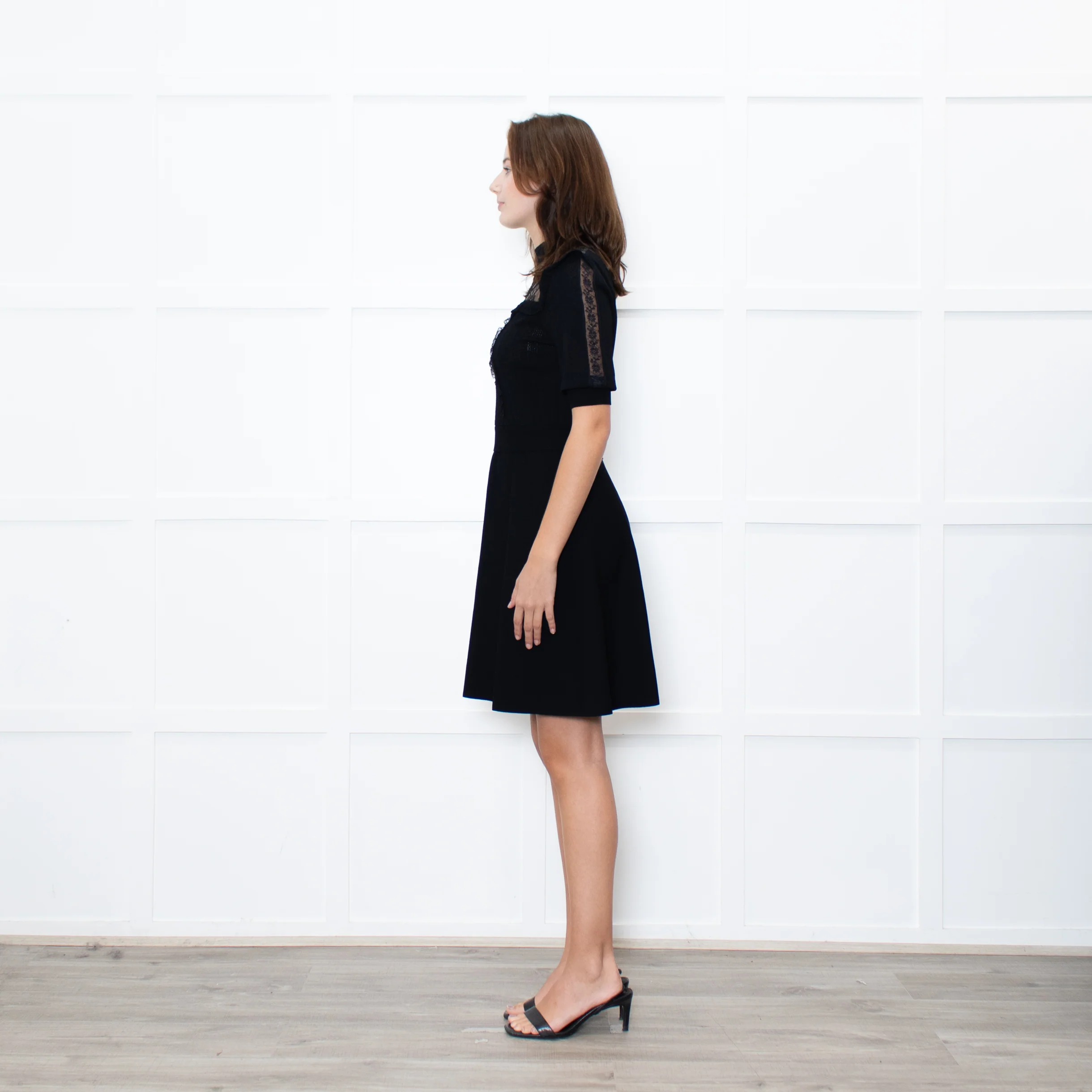 Valentino Black Short Sleeve Lace Panelled Mini Dress - Image 4