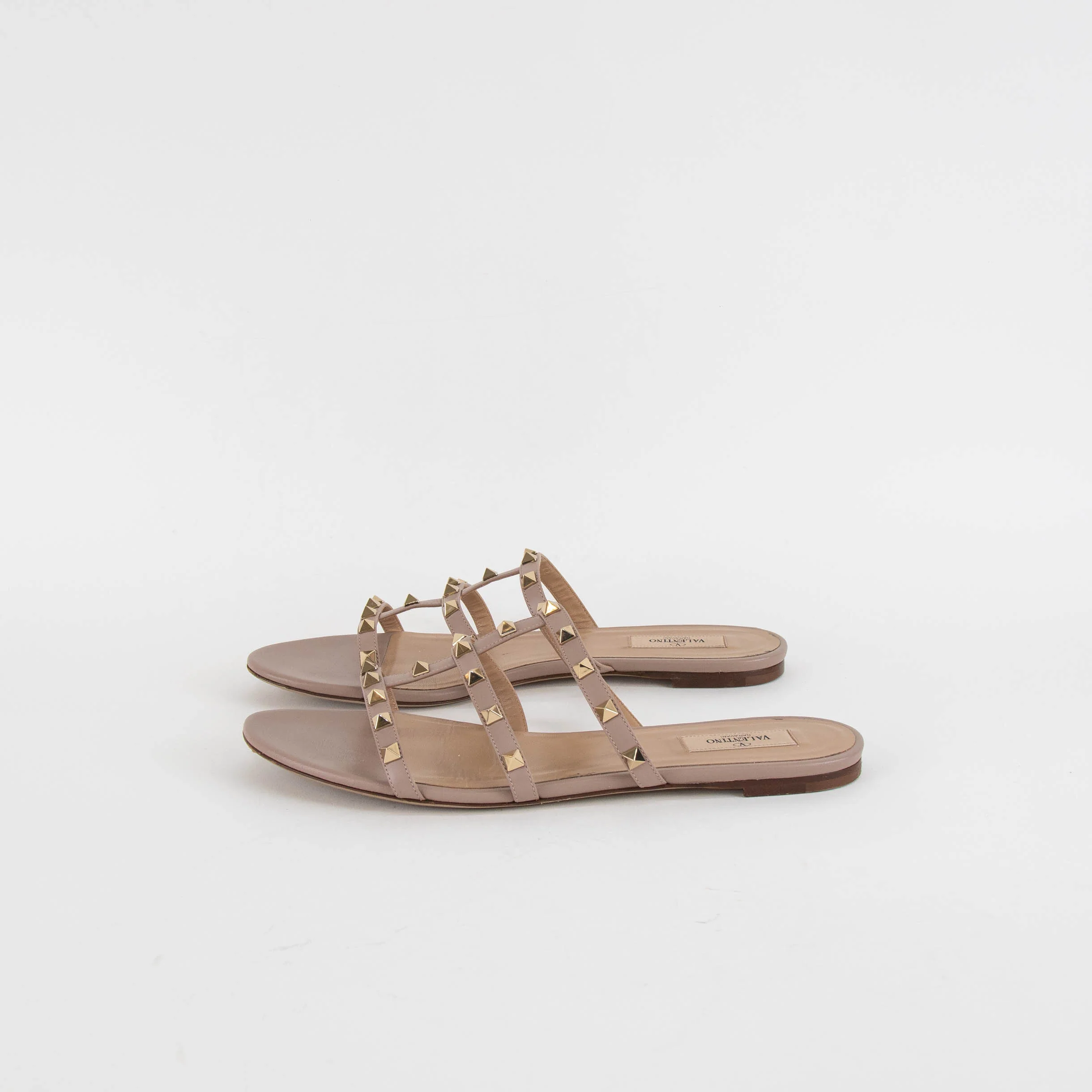 Valentino Garavani Nude Rockstud Flat Sandals - Image 5