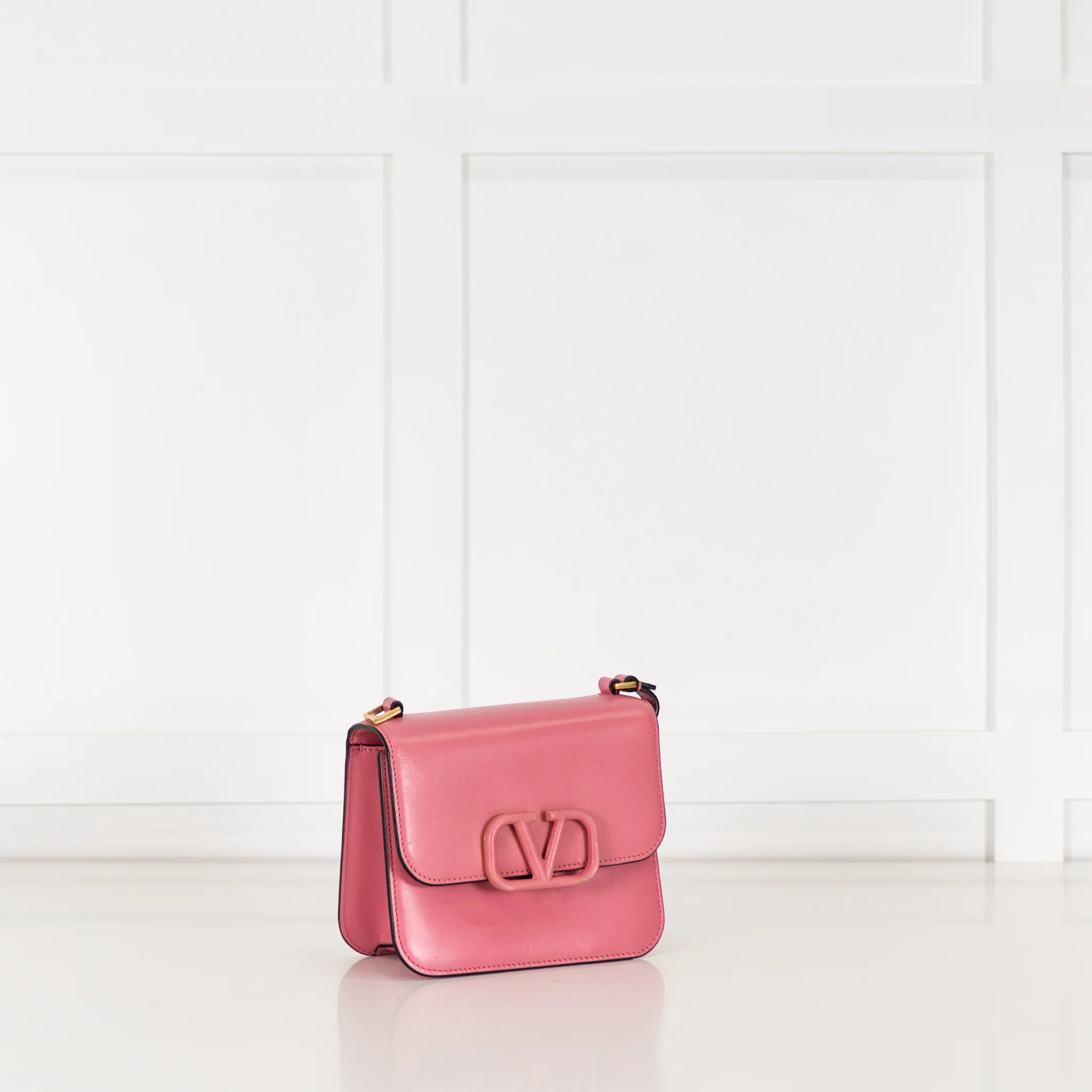 Valentino Pink V Sling Small Bag - Image 5