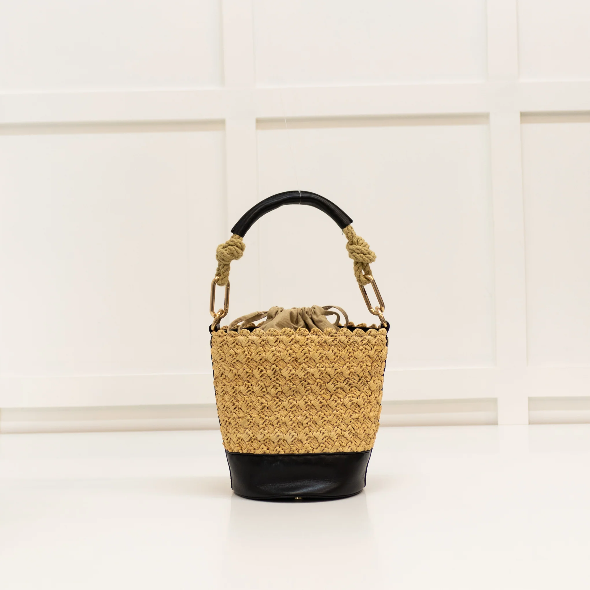 Vanessa Bruno Holly Raffia And Black Leather Mini Bucket Bag - Image 4