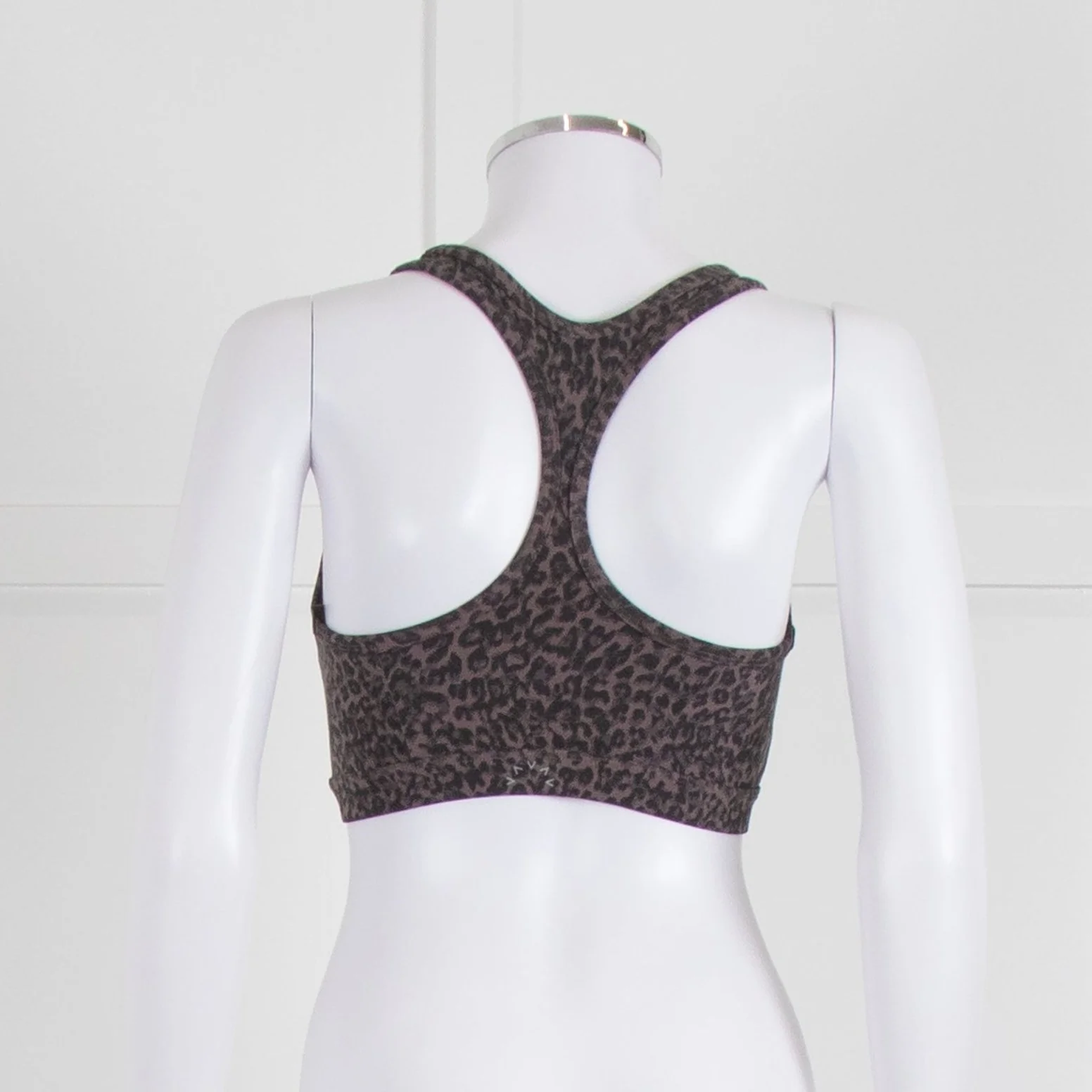 Varley Lets Move Park Sports Bra in Brown Leopard - Image 4
