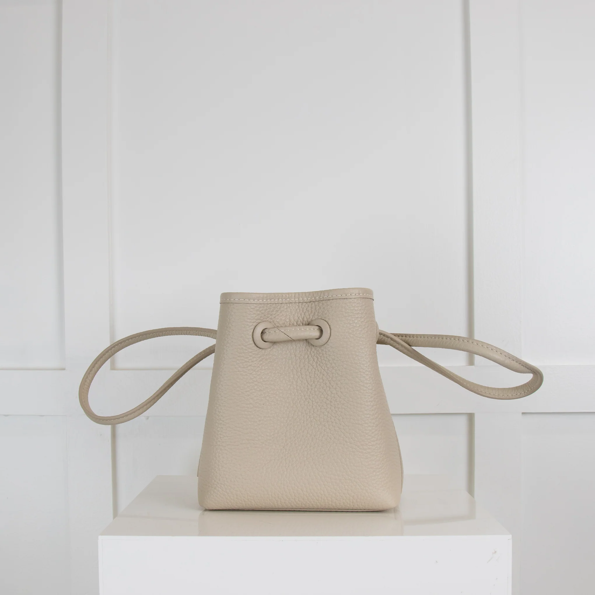 Vasic Bond Mini Mini In Ivory - Image 3