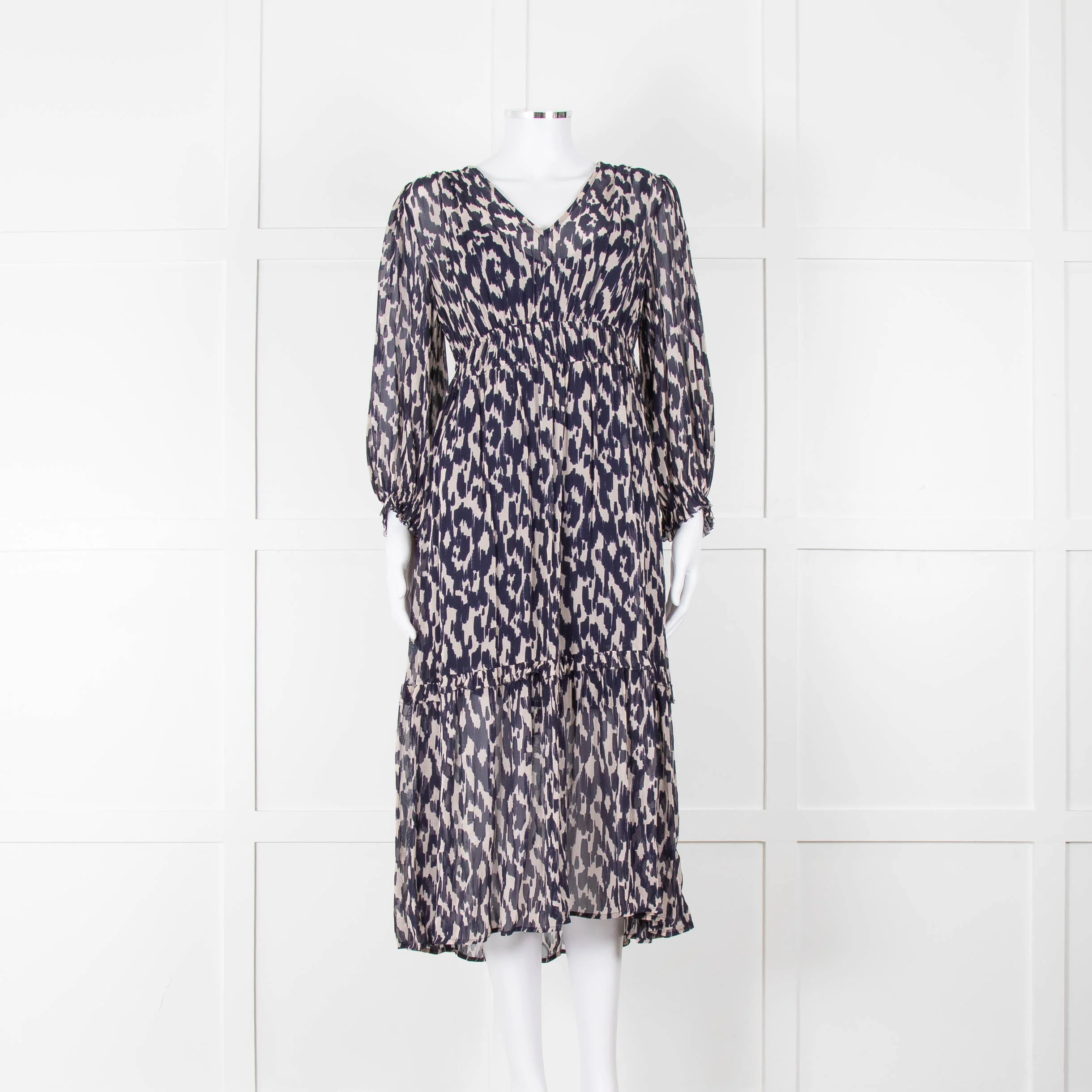 Velvet By Graham & Spencer Navy Cream V-Neck Midi Dress