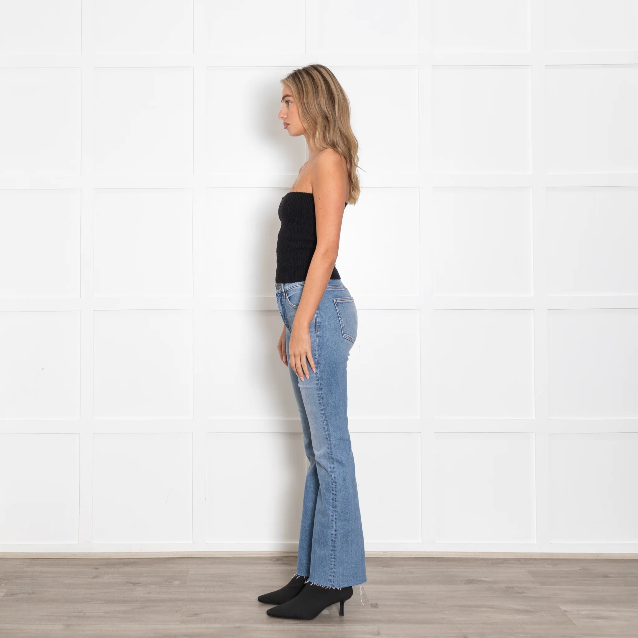 Veronica Beard Pale Wash Cameron Mid Rise Jeans - Image 4