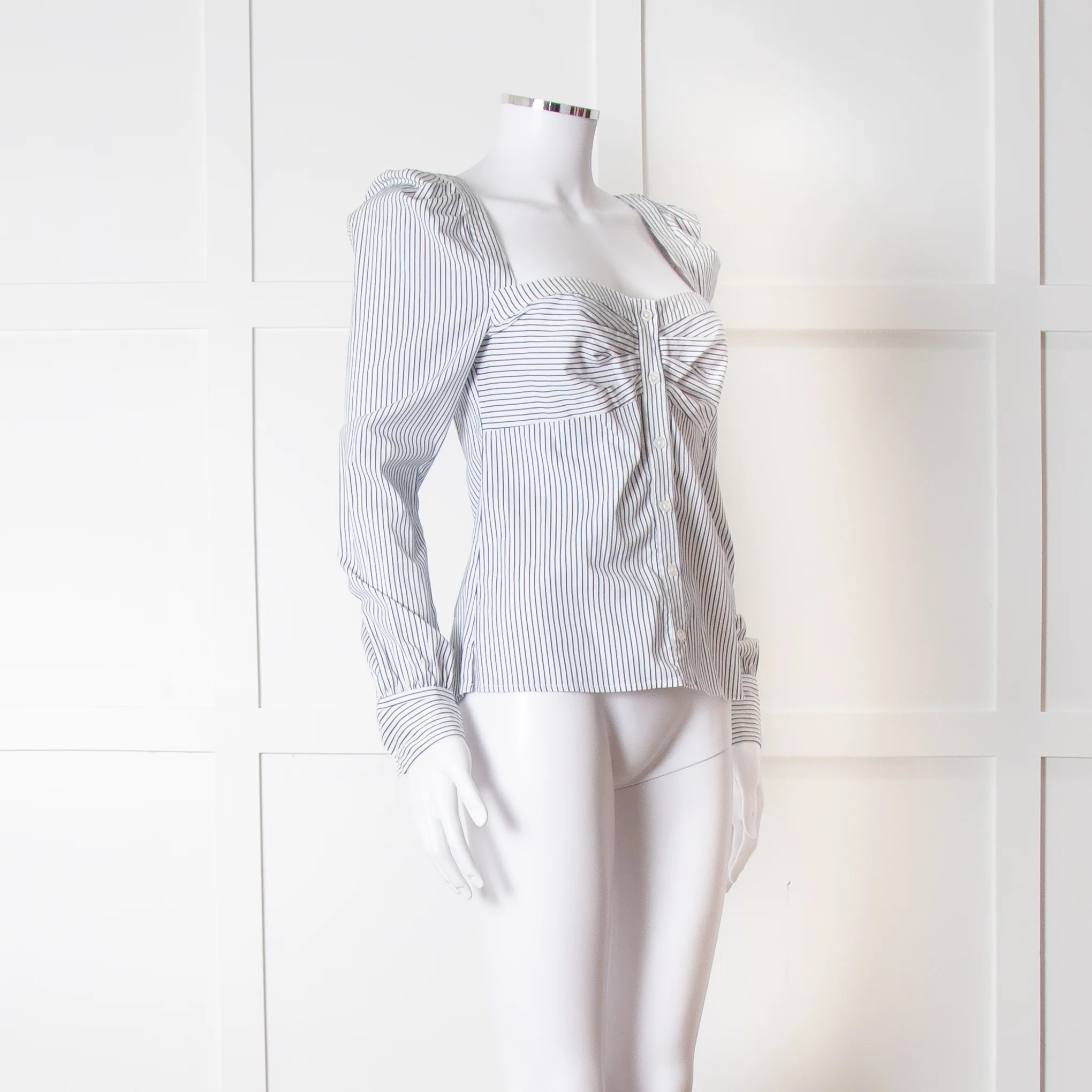 Veronica Beard White Blue Striped Open Neck Line Shirt - Image 2