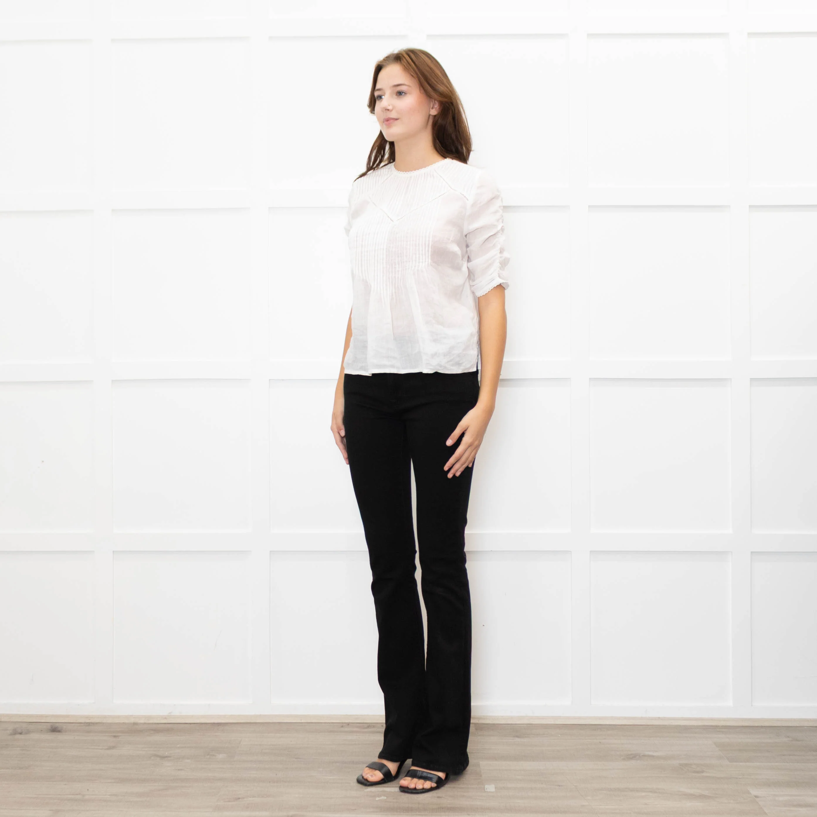 Veronica Beard White Cotton Pintuck Blouse with Gathered Sleeves - Image 3