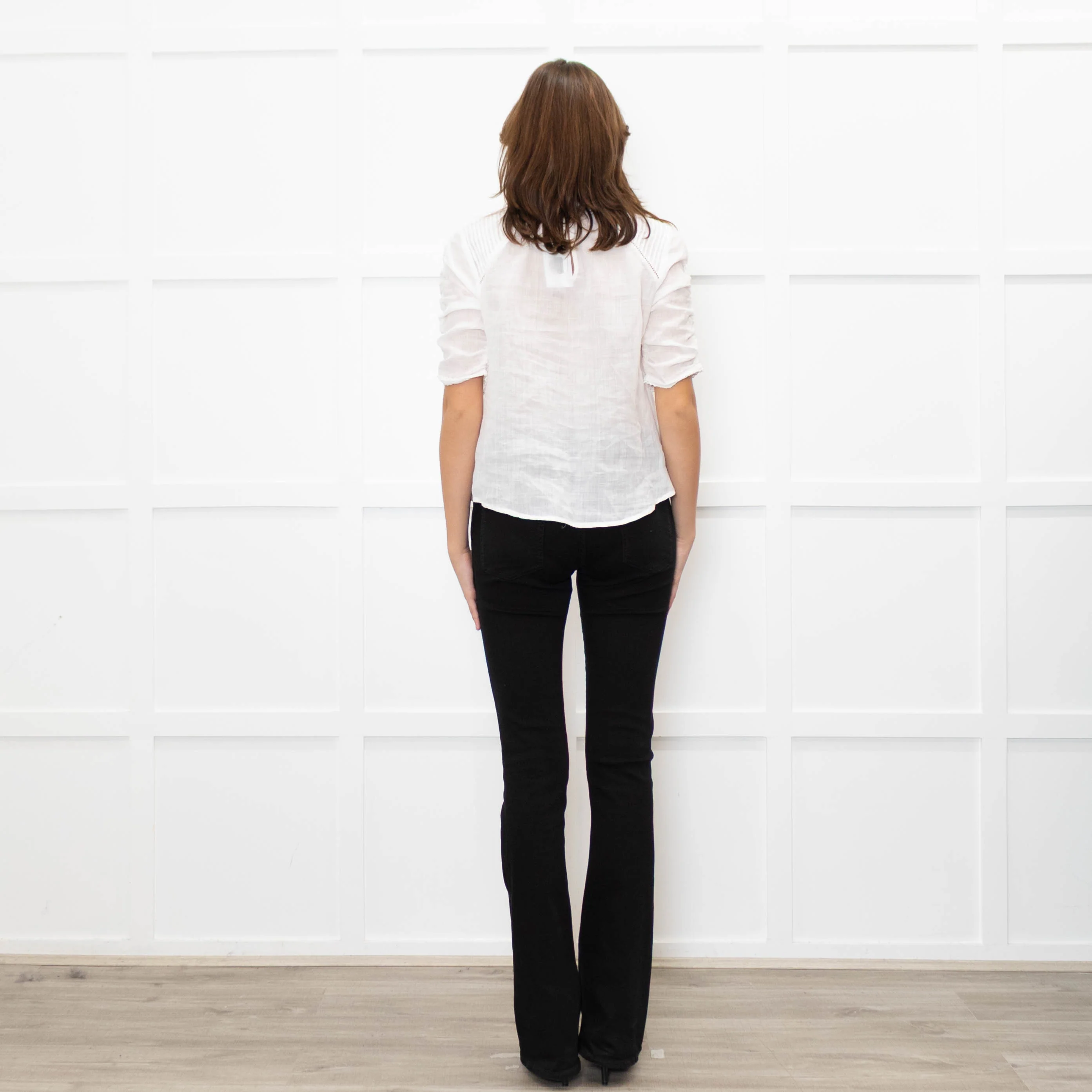 Veronica Beard White Cotton Pintuck Blouse with Gathered Sleeves - Image 5