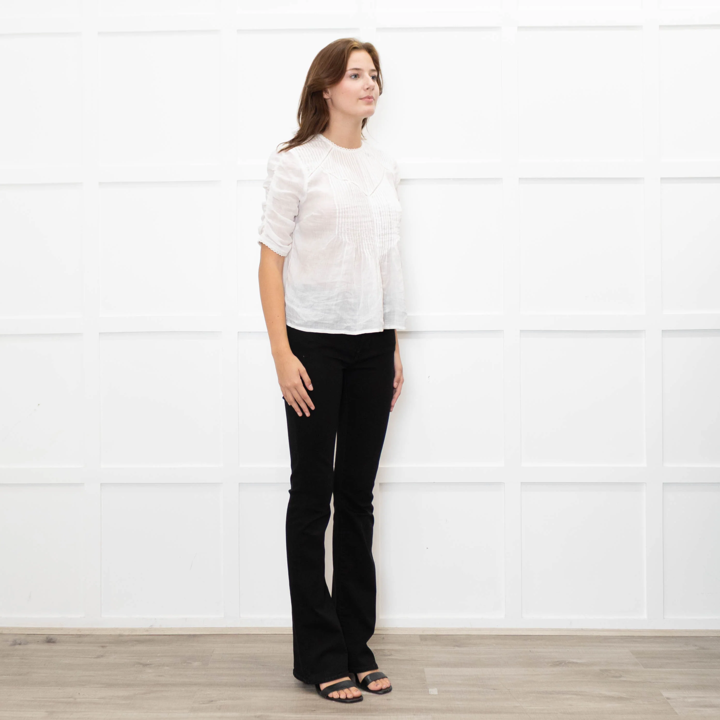 Veronica Beard White Cotton Pintuck Blouse with Gathered Sleeves - Image 7