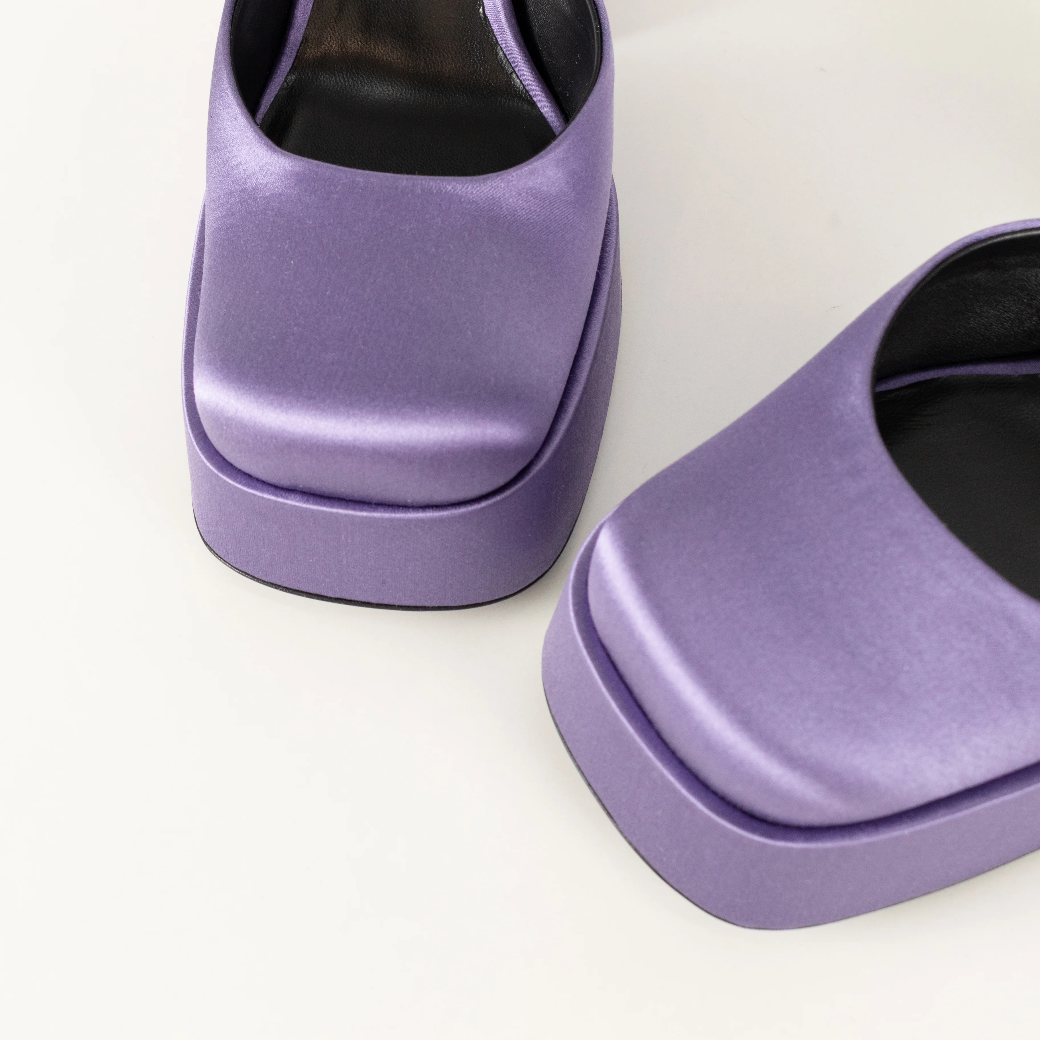 Versace Medusa Aevitas Purple Satin Platform Pumps With Diamente Ankle Strap - Image 10