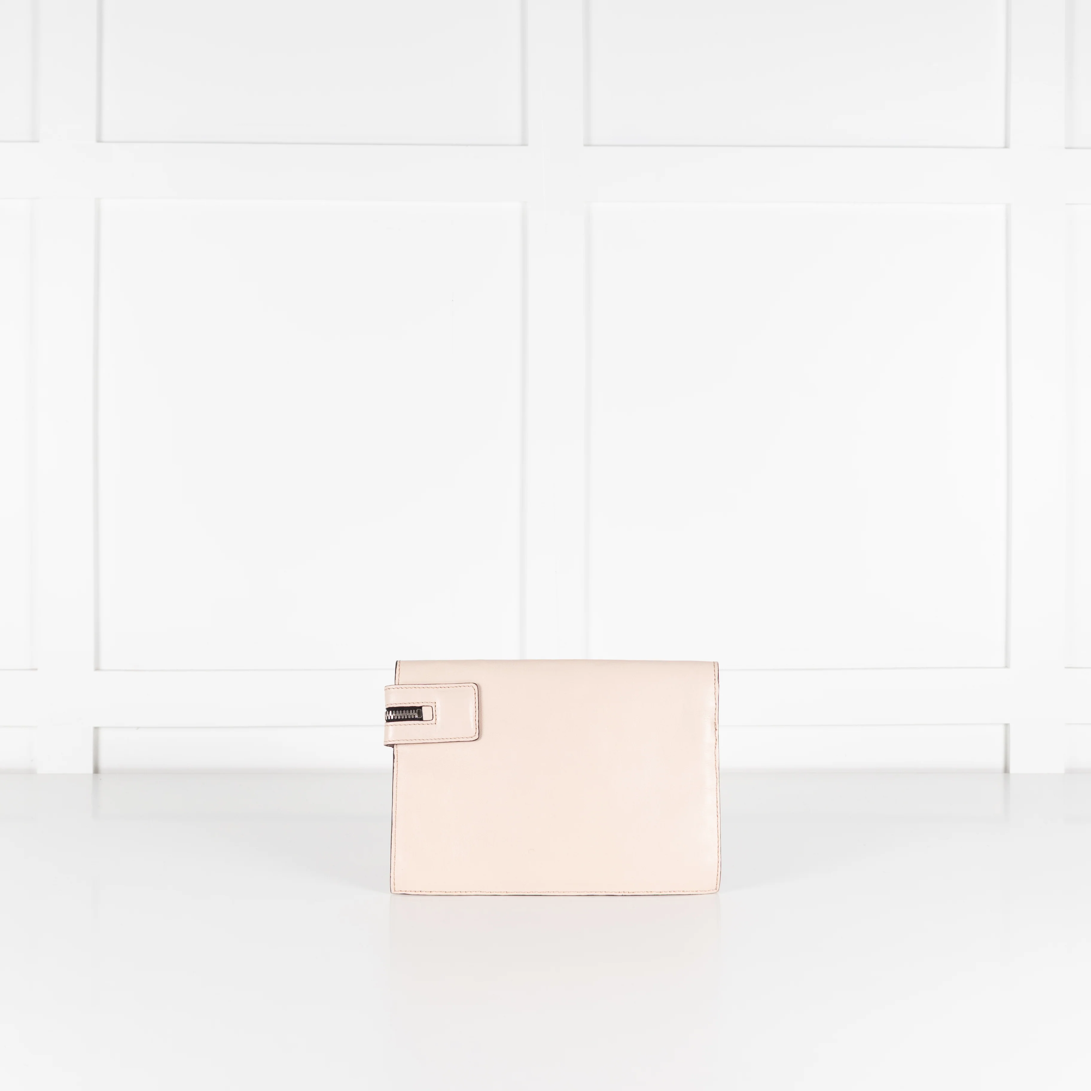 Victoria Beckham Pale Grey And Pink Leather Clutch Bag - Image 3