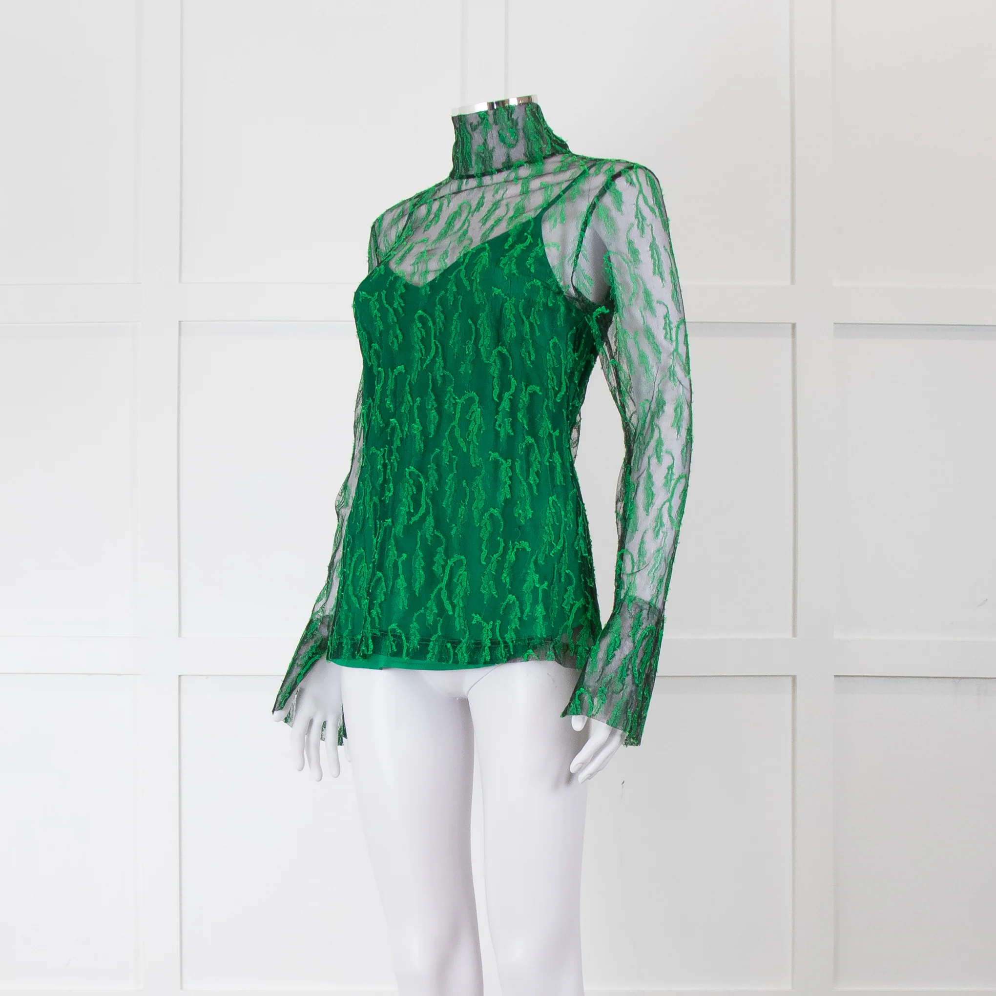 Victoria Beckham Green and Black Lace Fitted Top with Green Slip - Image 8