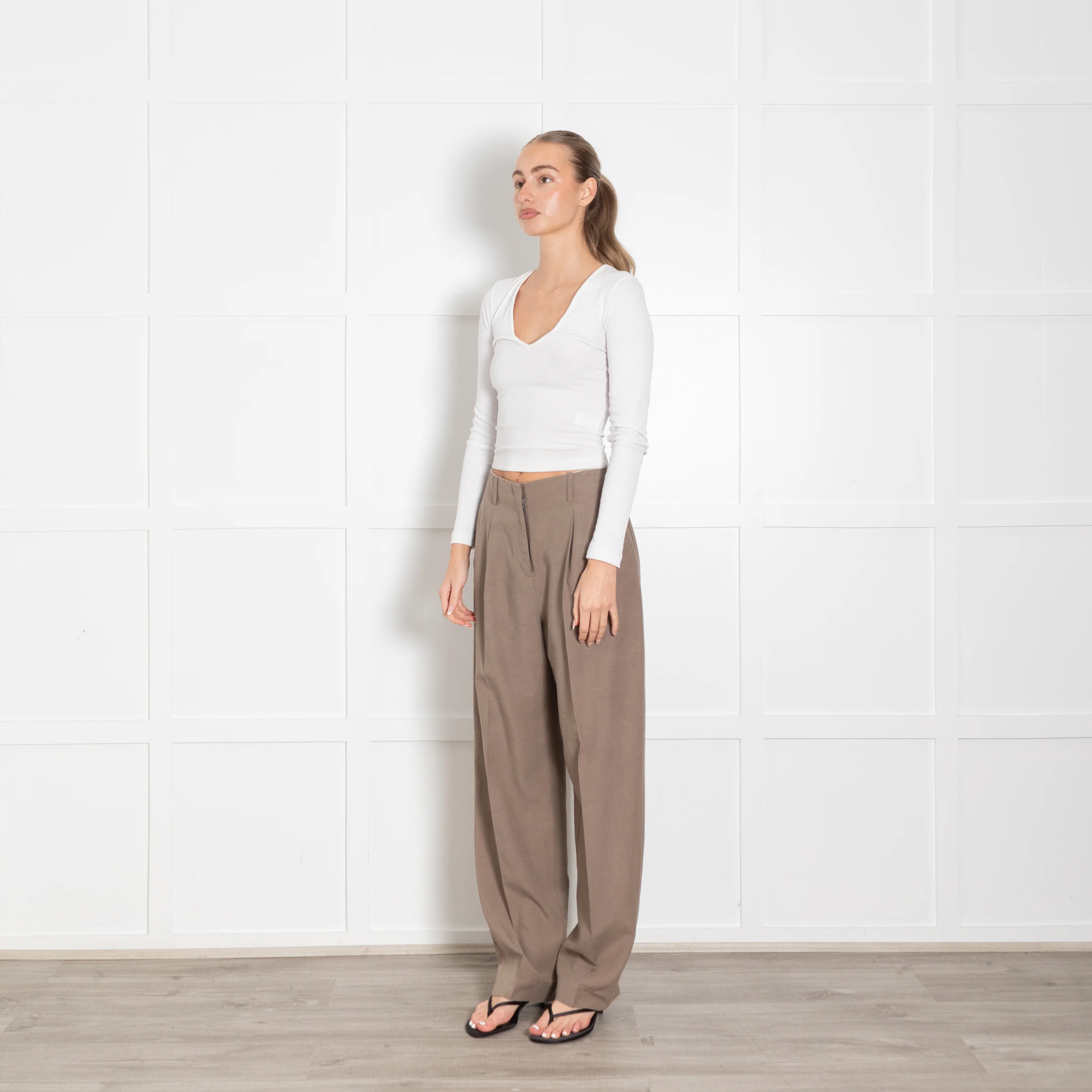 Viktoria & Woods Pale Khaki Front Pleat Trousers - Image 3