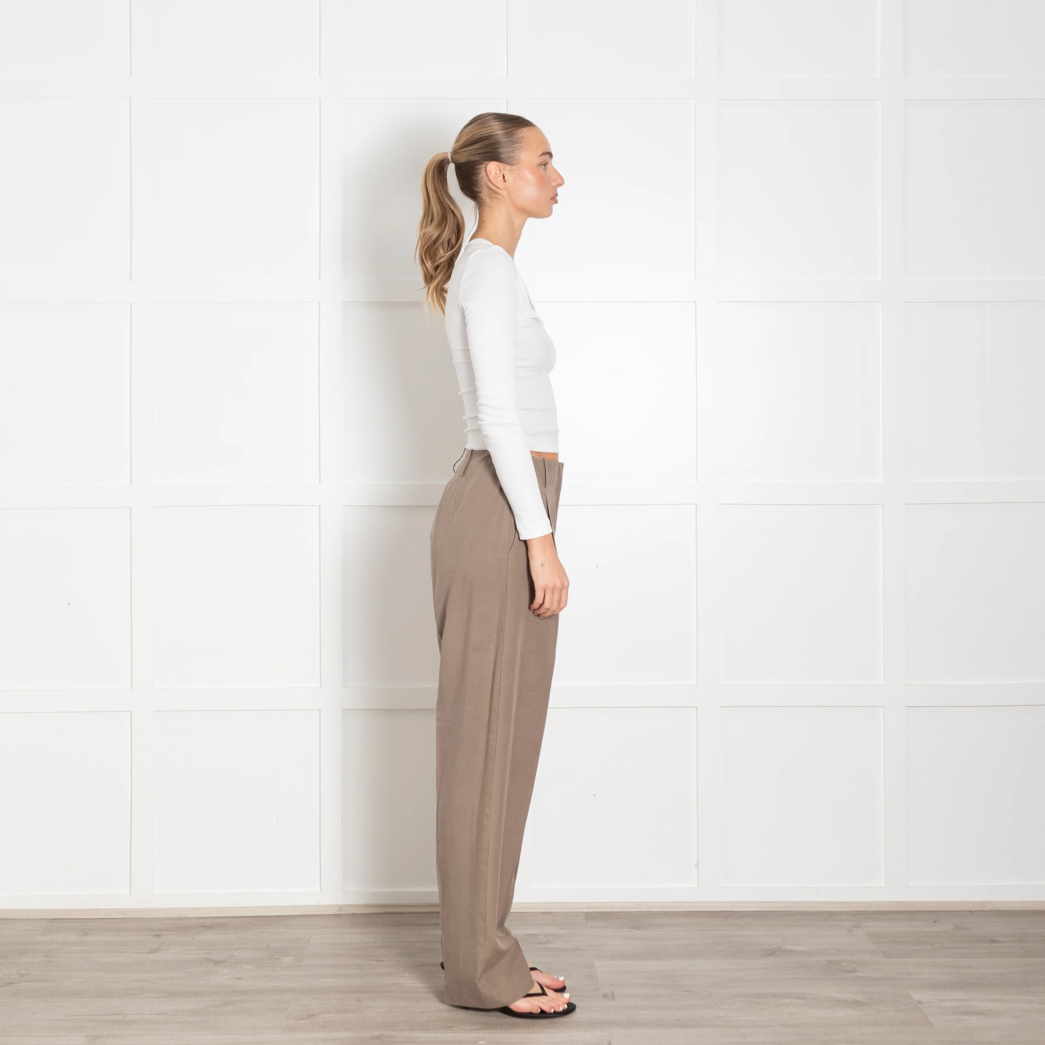 Viktoria & Woods Pale Khaki Front Pleat Trousers - Image 6