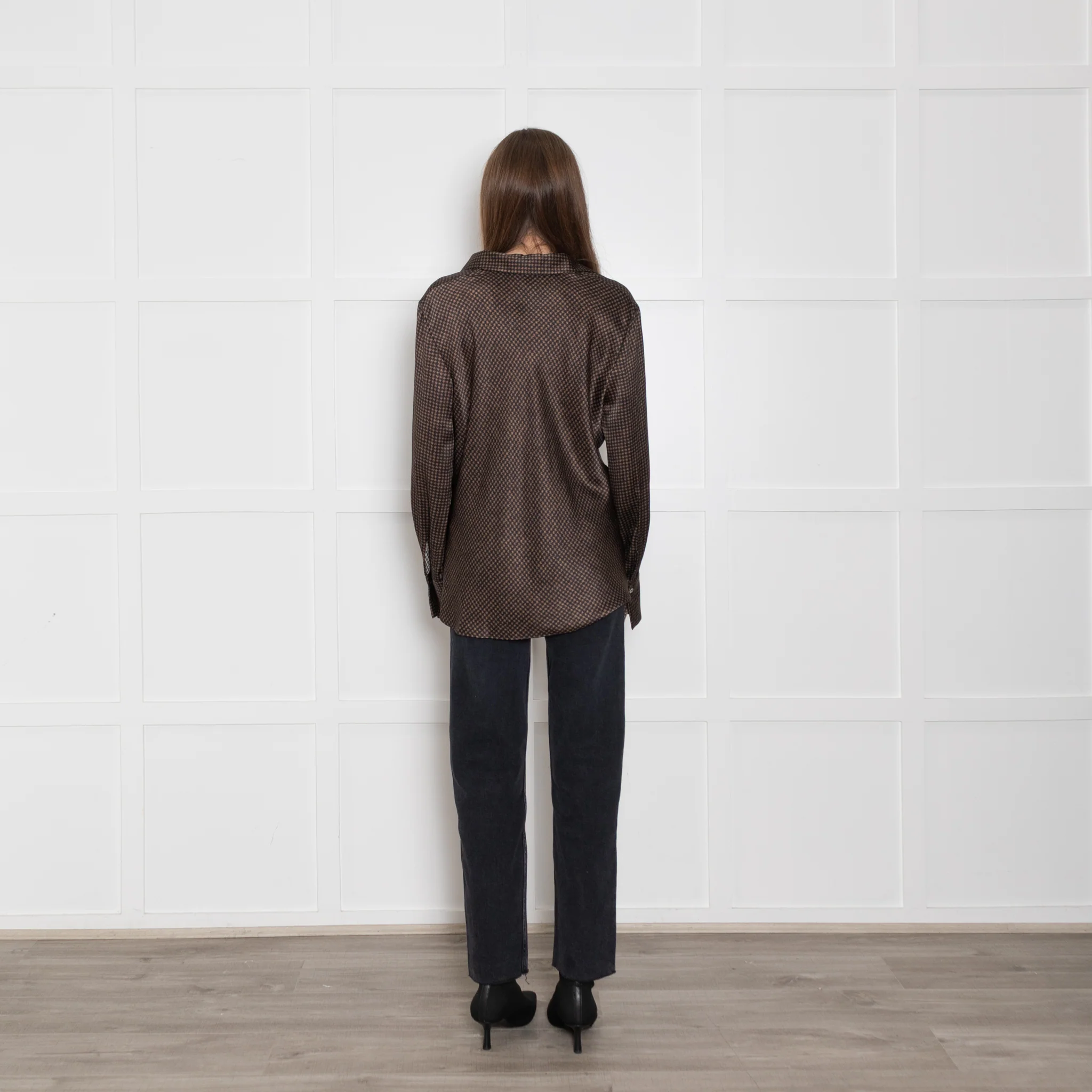 Vince Black & Brown Print Silk Blouse - Image 5