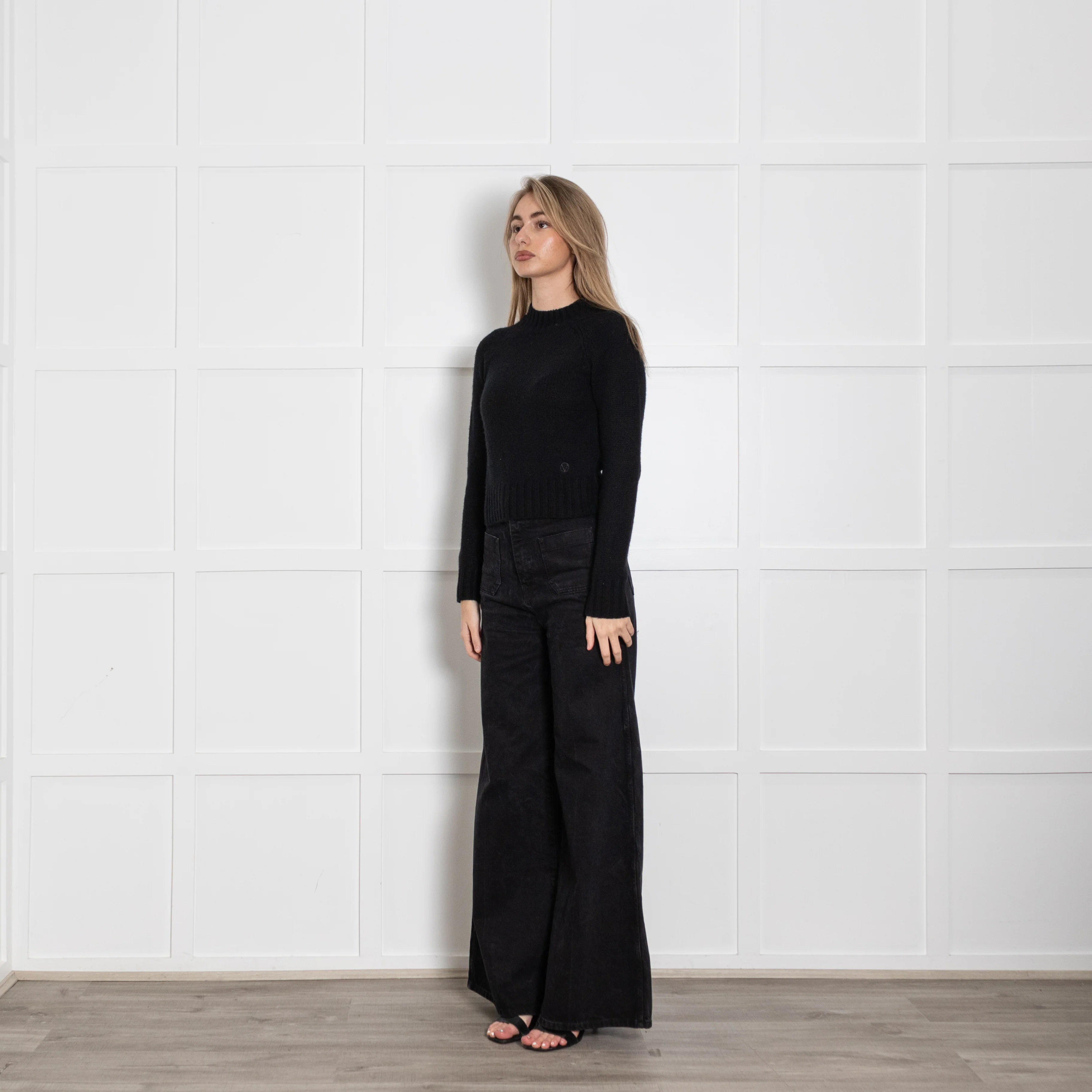Vince Black Cashmere Short Jumper - Image 3