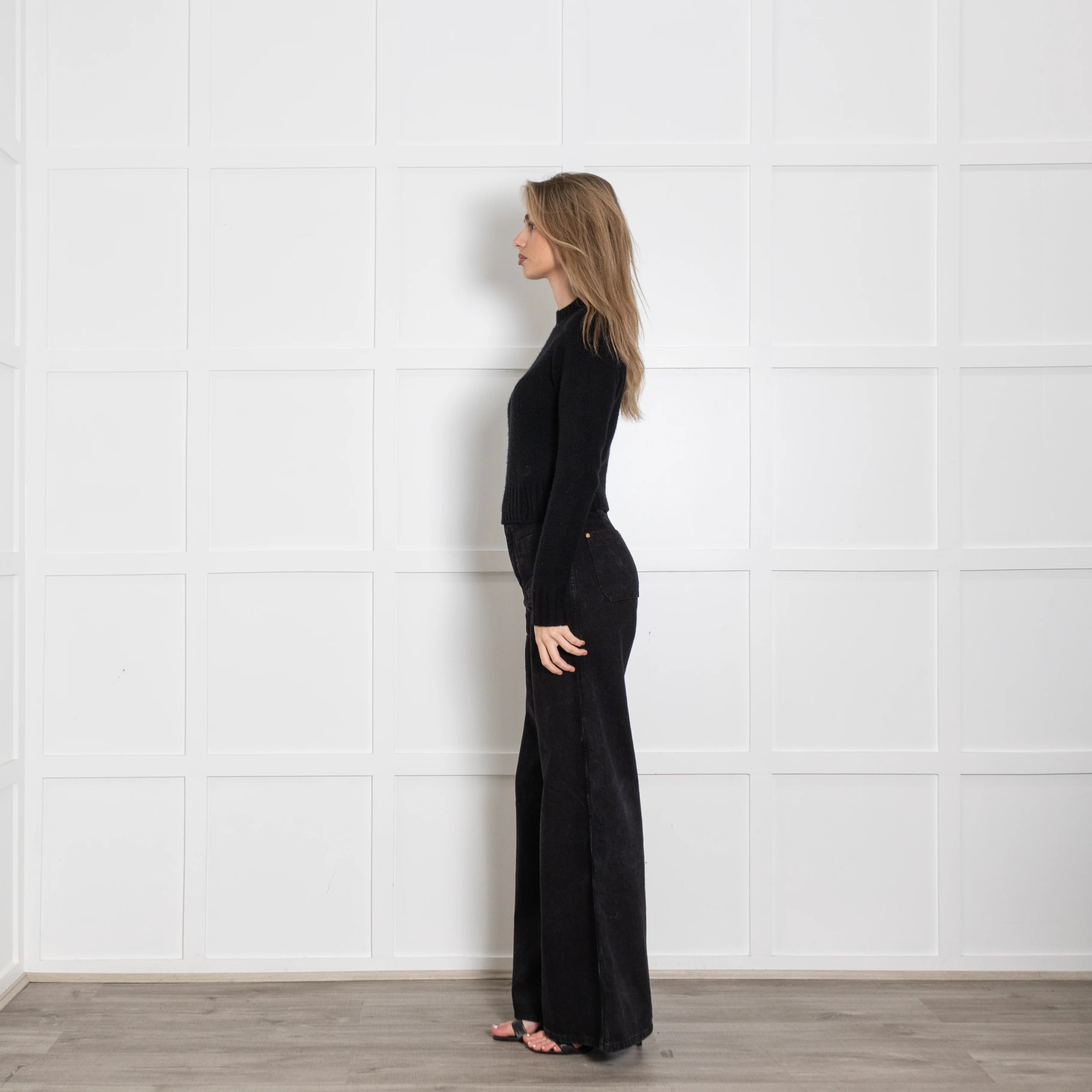 Vince Black Cashmere Short Jumper - Image 4