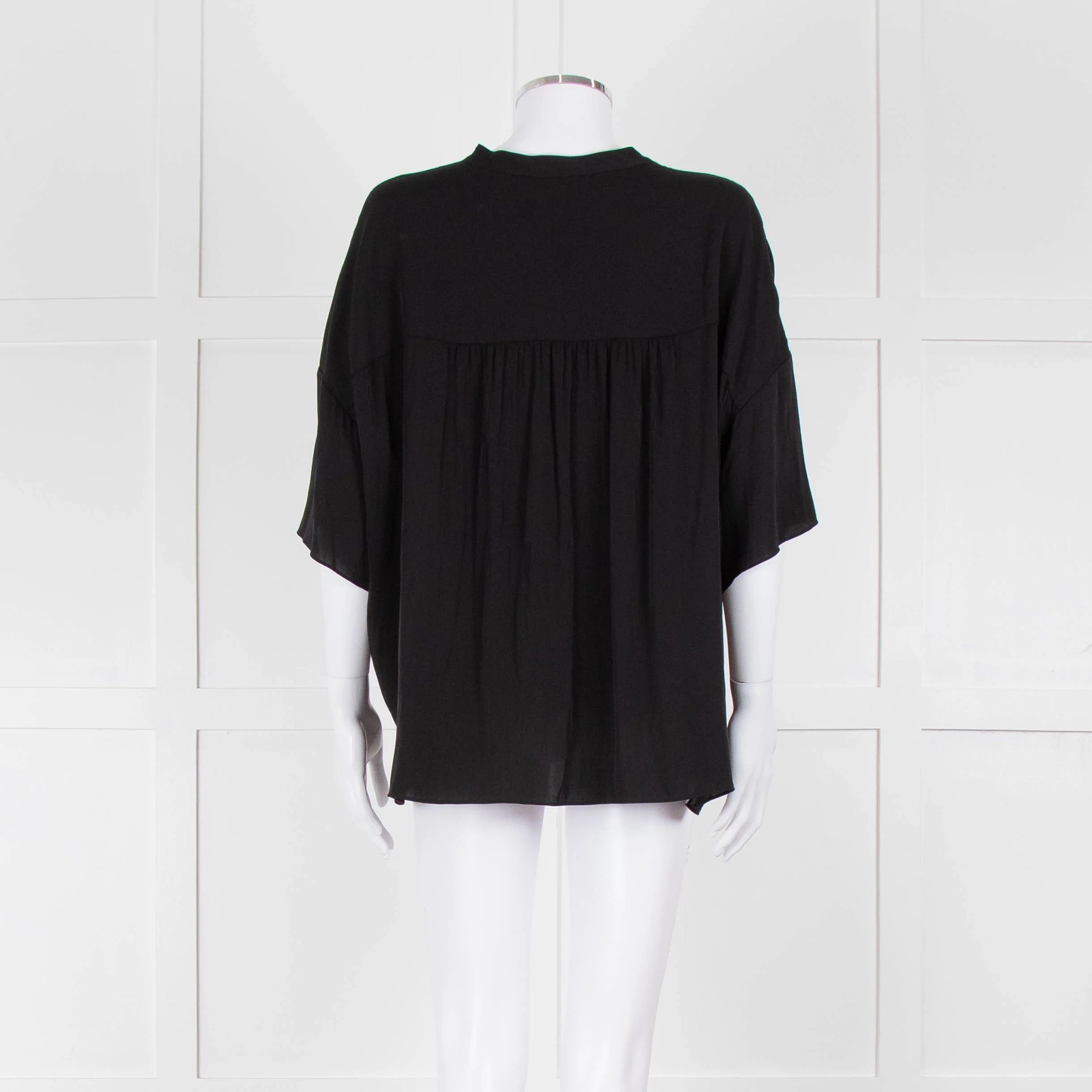 Vince Black Silk Short Sleeve Blouse - Image 5