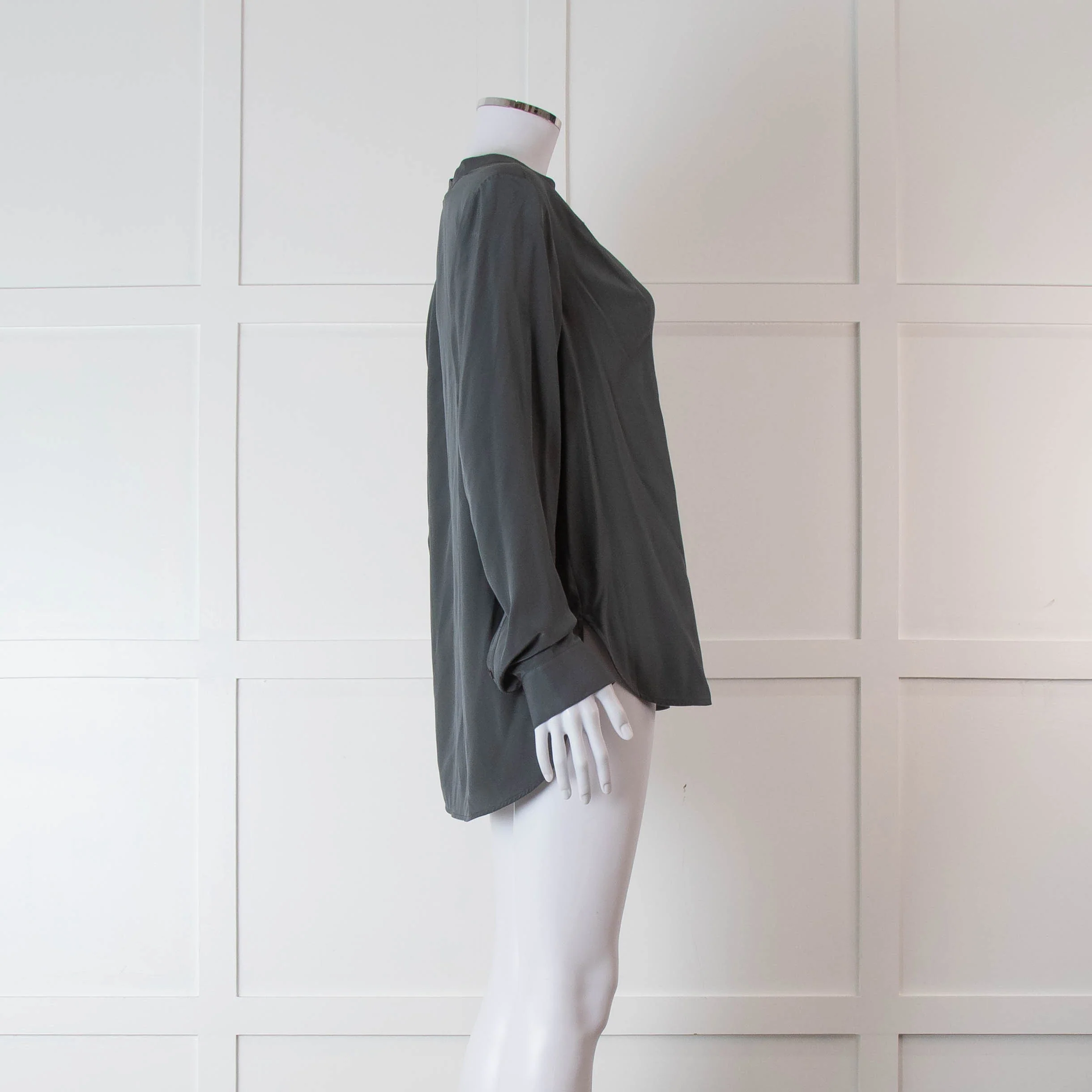 Vince Grey Silk Collarless Shirt - Image 3