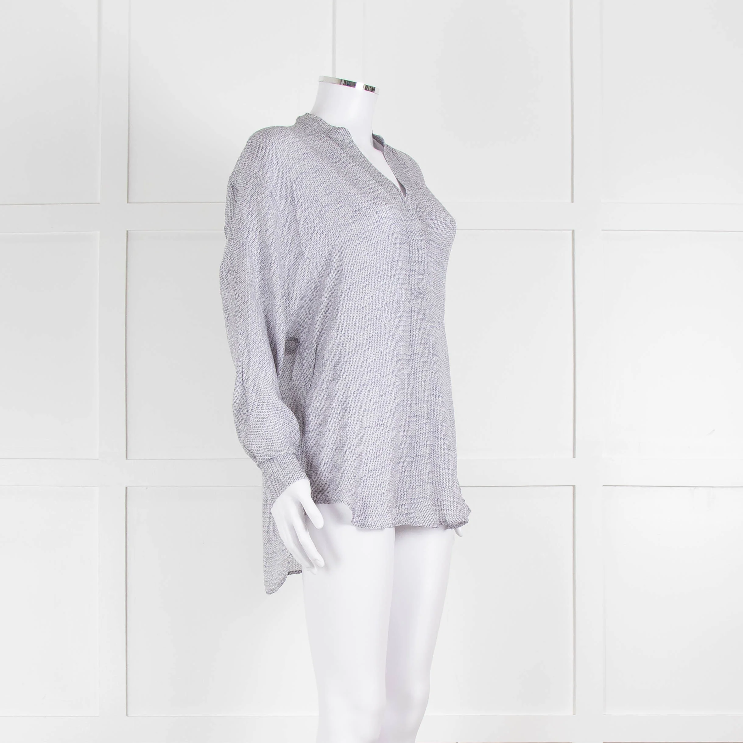 Vince Silk Grey And White Cable Knit Print Blouse - Image 2
