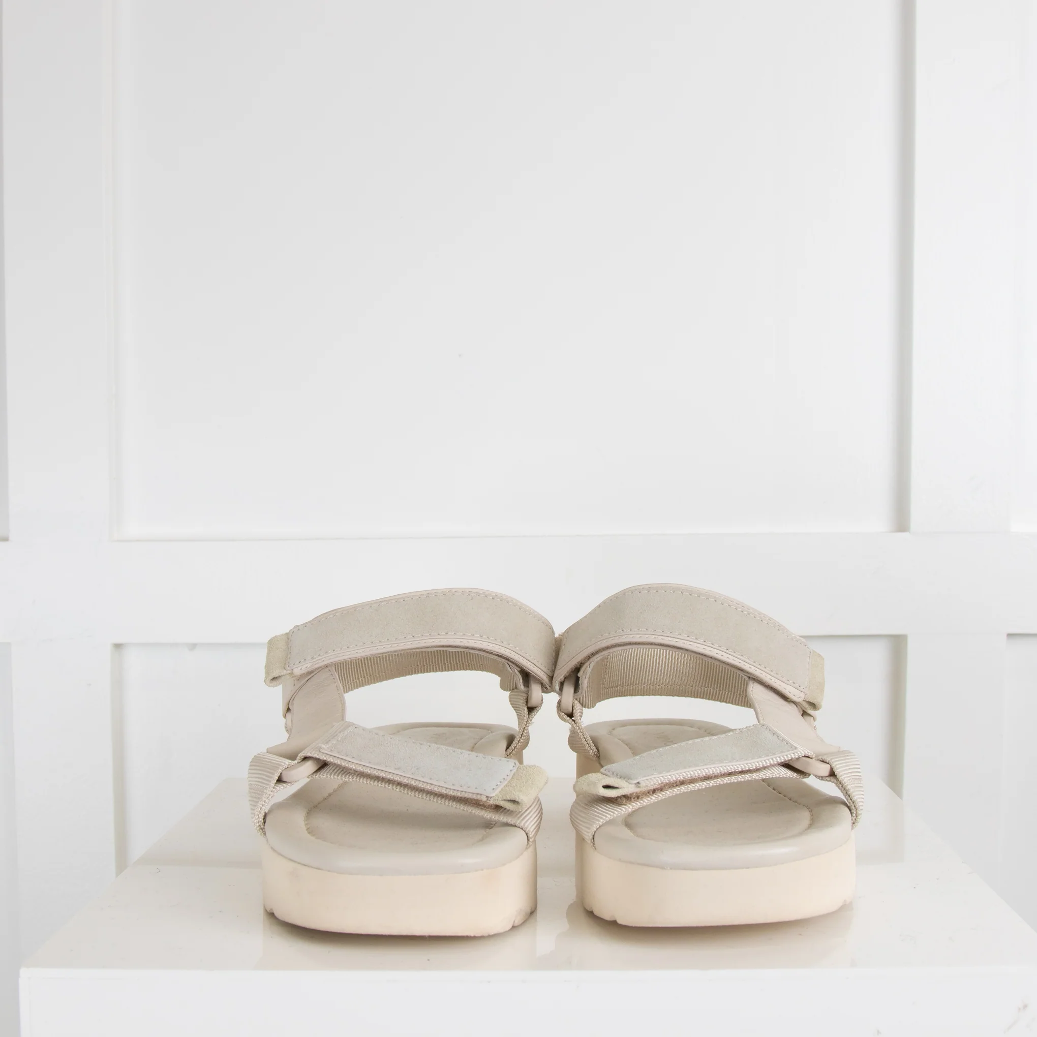 Vince White Dad Sandal - Image 2