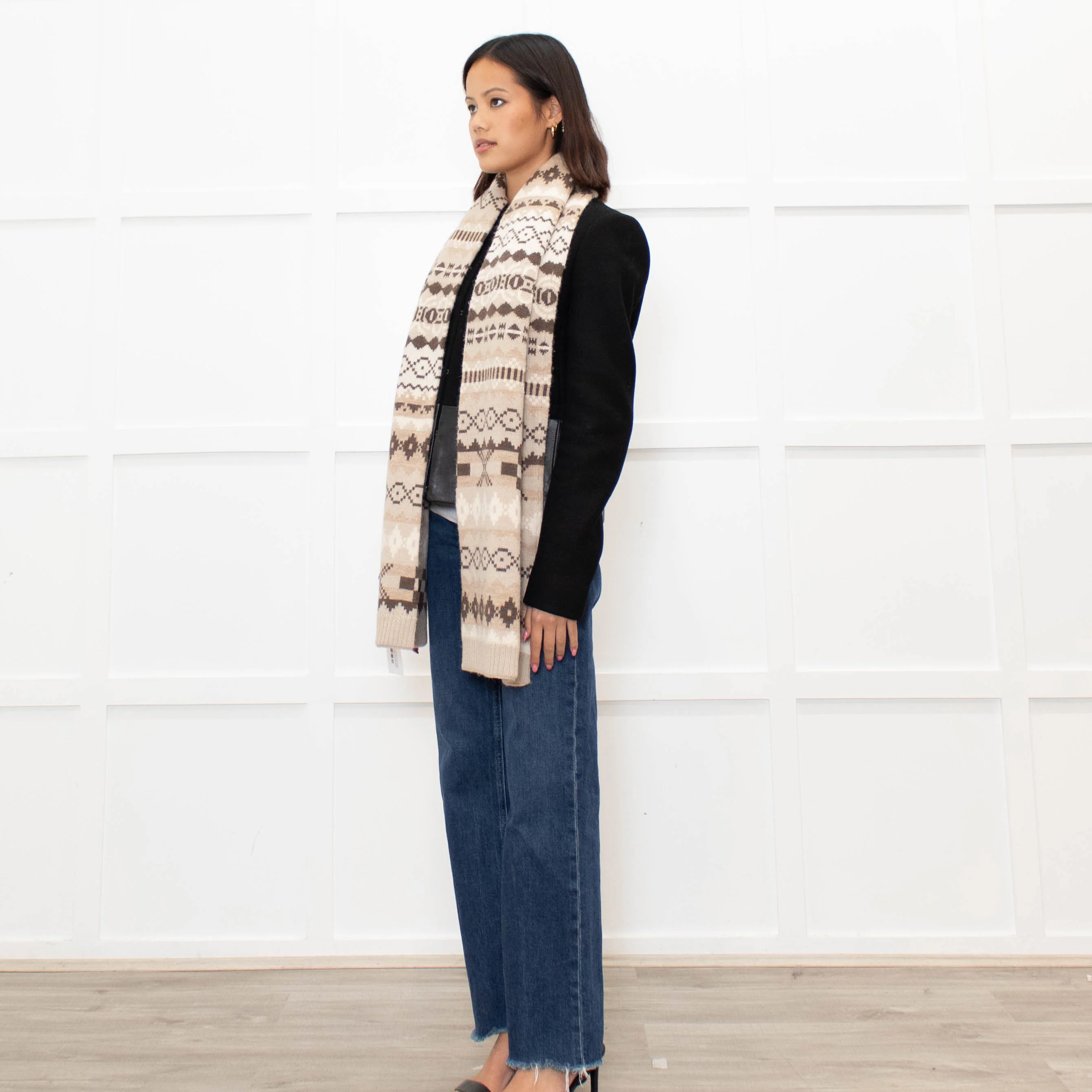 Weekend Max Mara Beige Fair Isle Wool Blend Scarf - Image 3
