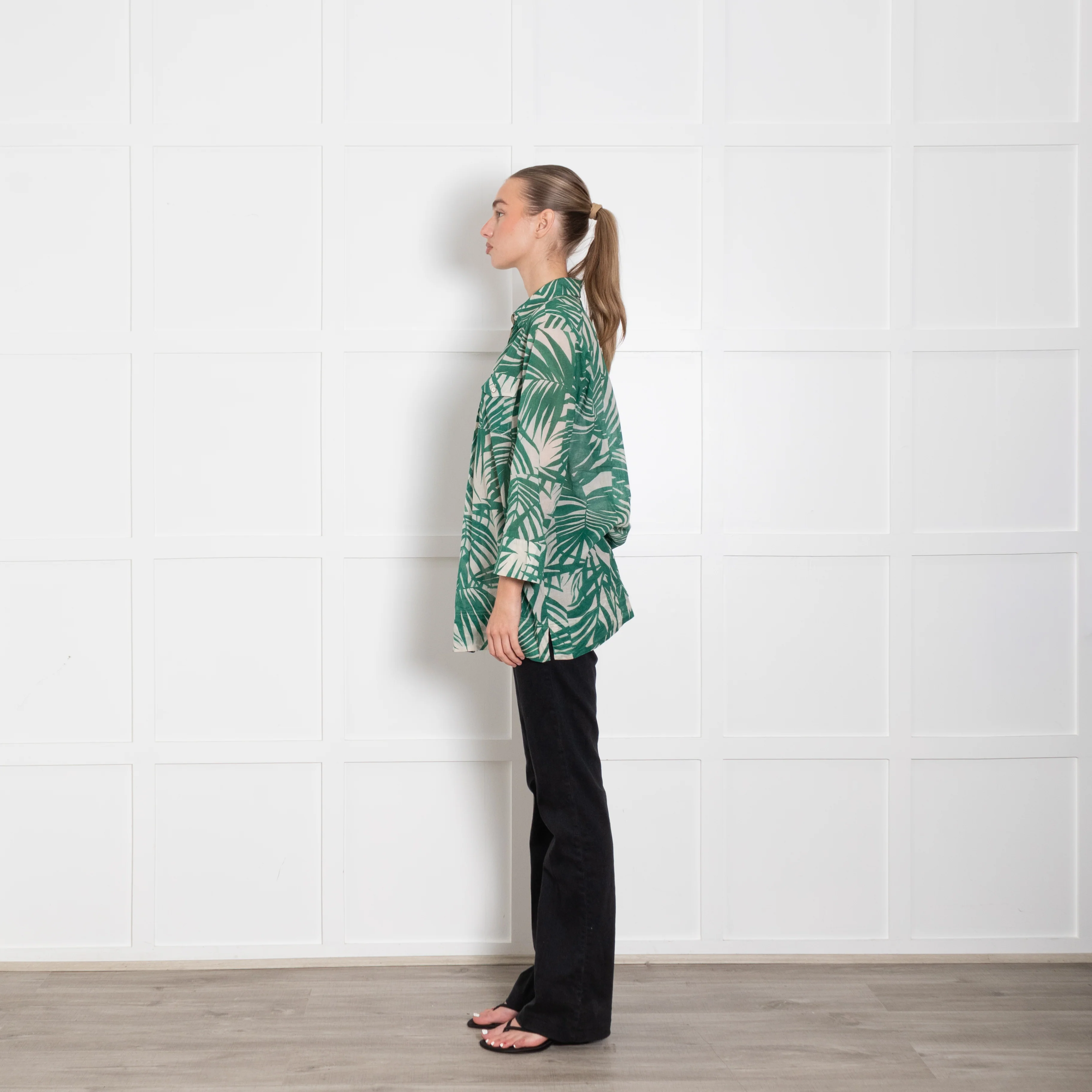 Weekend Max Mara Beige Green Palm Leaf Print Blouse - Image 4