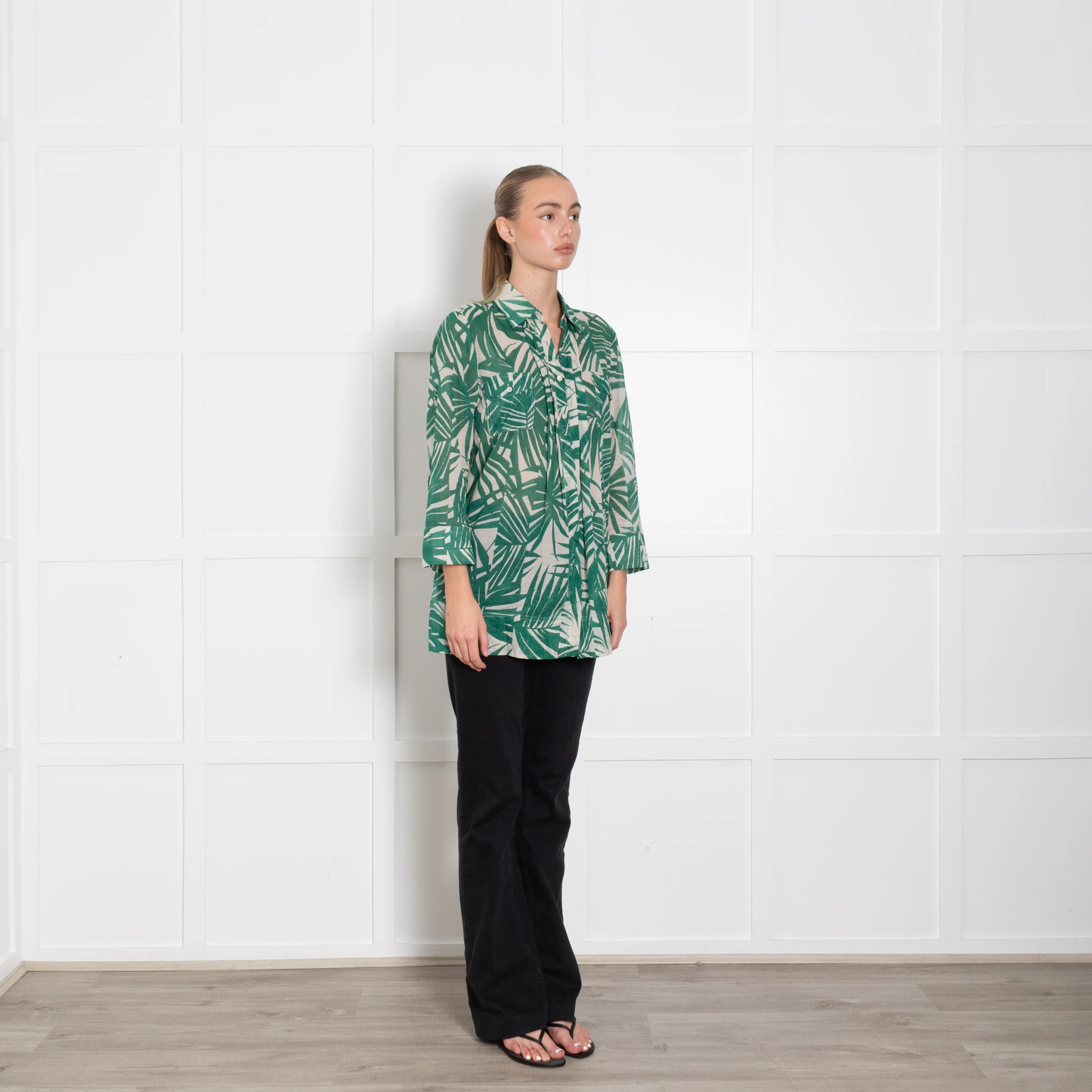 Weekend Max Mara Beige Green Palm Leaf Print Blouse - Image 7