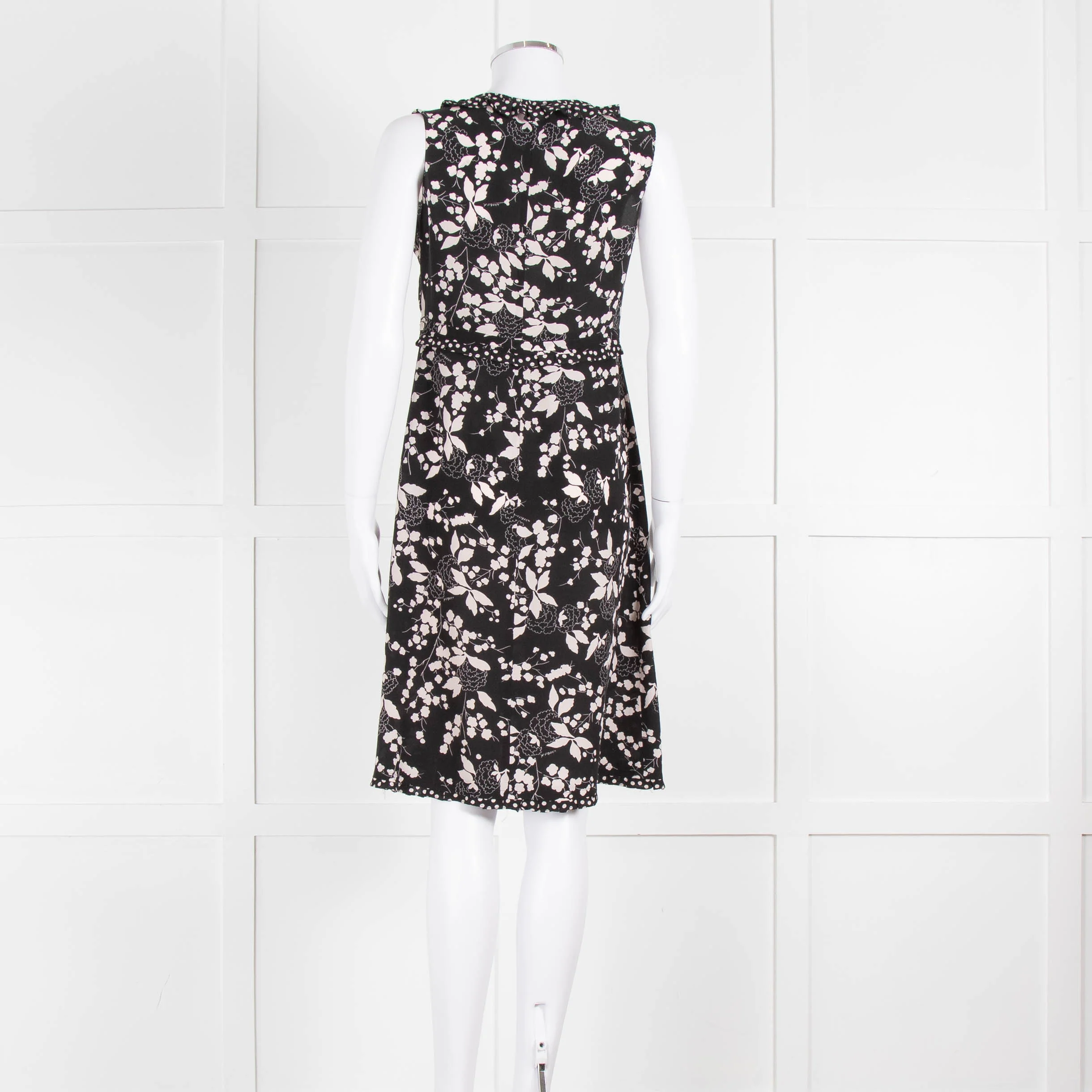 Weekend Max Mara Black Cream Floral Sleeveless Dress - Image 6