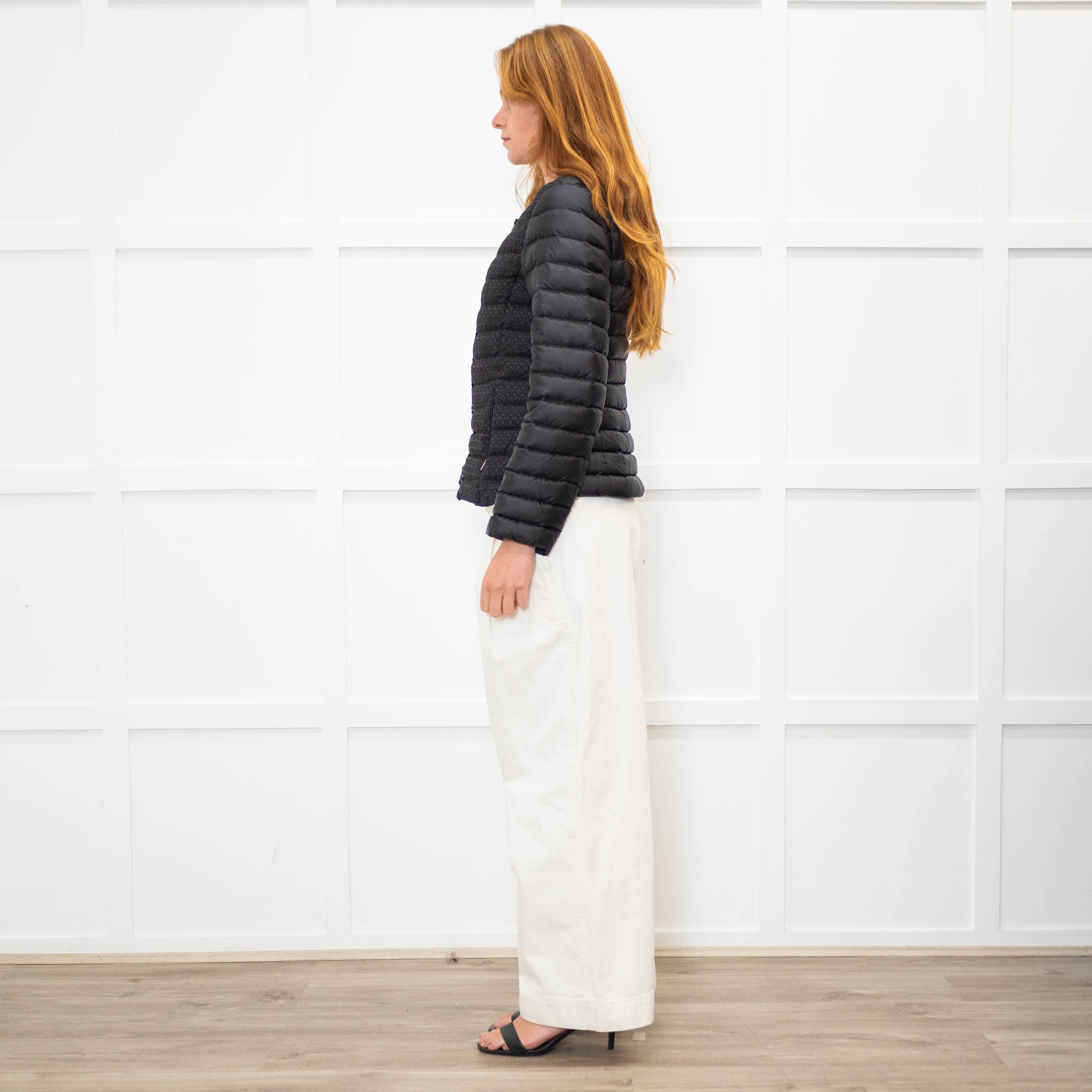 Weekend Max Mara Black Quilted Embroidered Front Short Jacket - Image 4