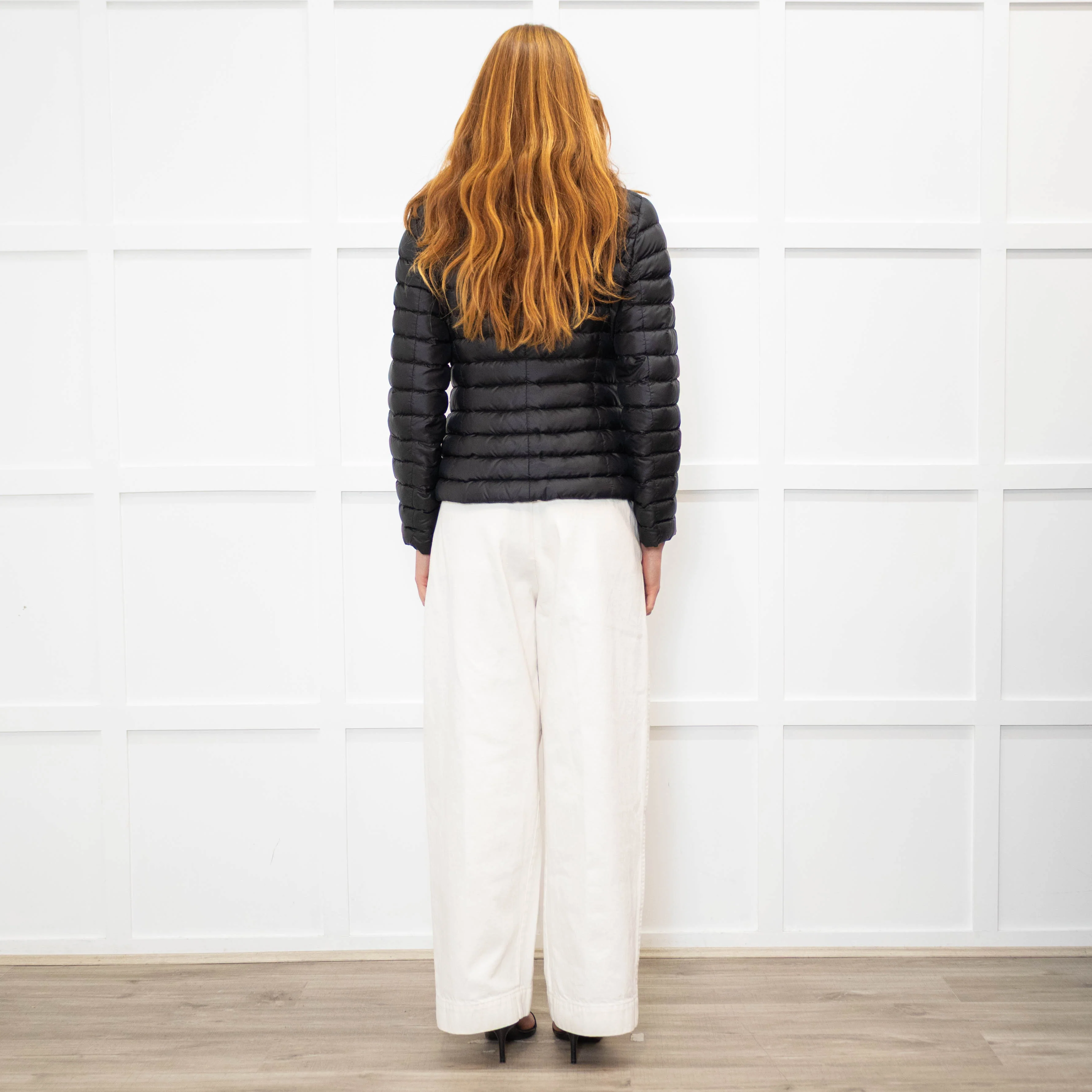 Weekend Max Mara Black Quilted Embroidered Front Short Jacket - Image 5