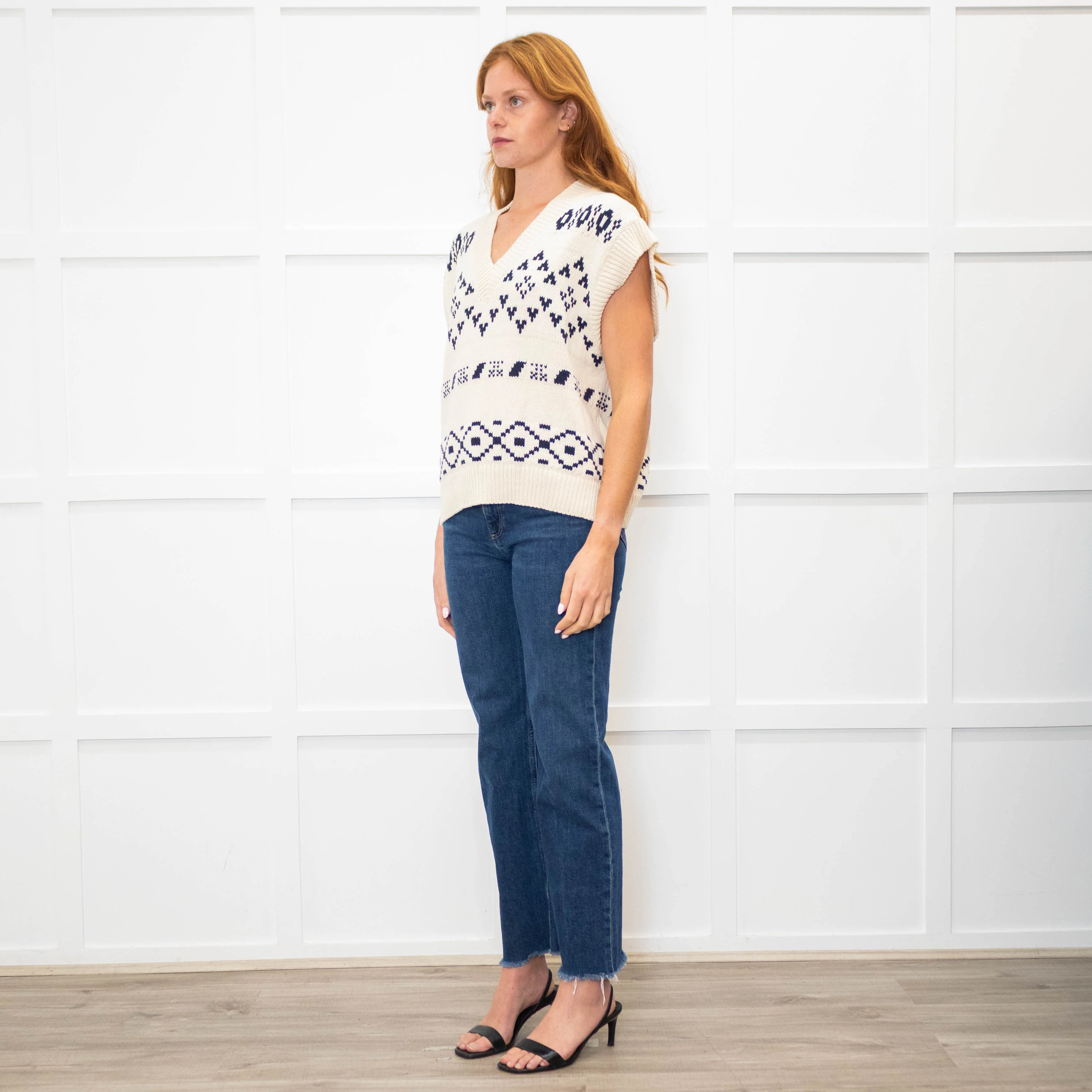 Weekend Max Mara Cream Black Geometric Motif V Neck Tank Top - Image 3