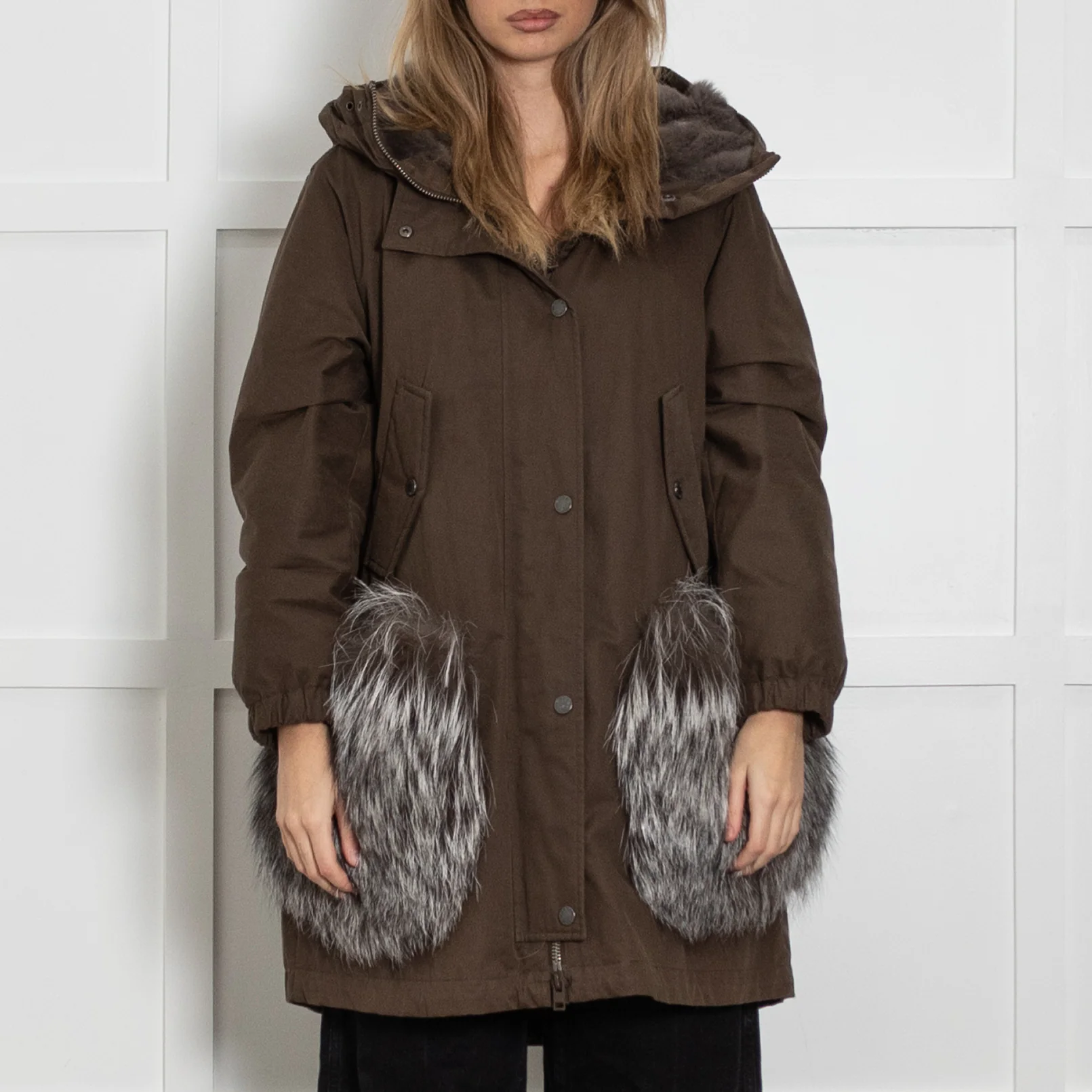 Weekend Max Mara Khaki Parka With Grey Fur Pockets - Image 2
