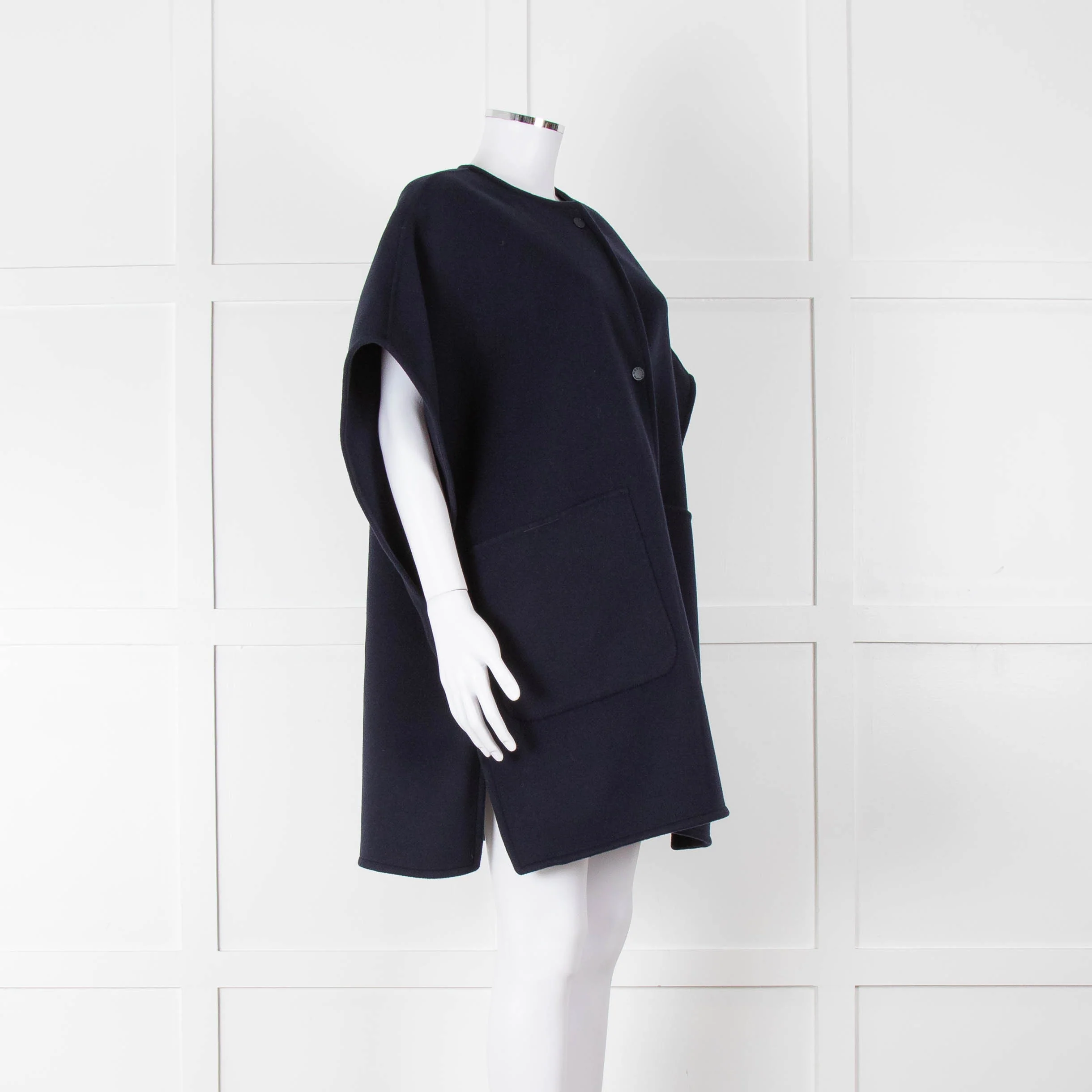 Weekend Max Mara Navy Sleeveless Cape Coat - Image 2