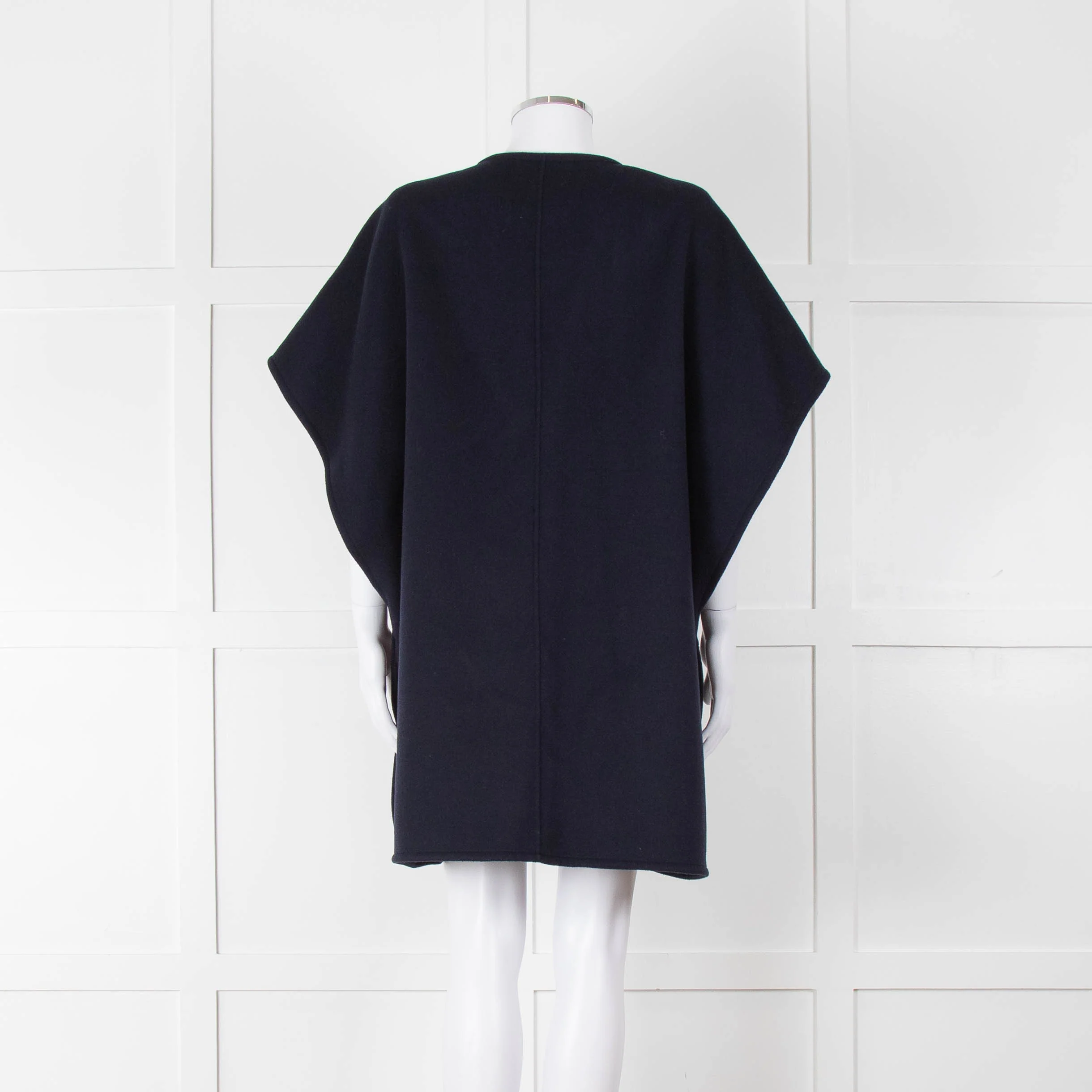 Weekend Max Mara Navy Sleeveless Cape Coat - Image 5