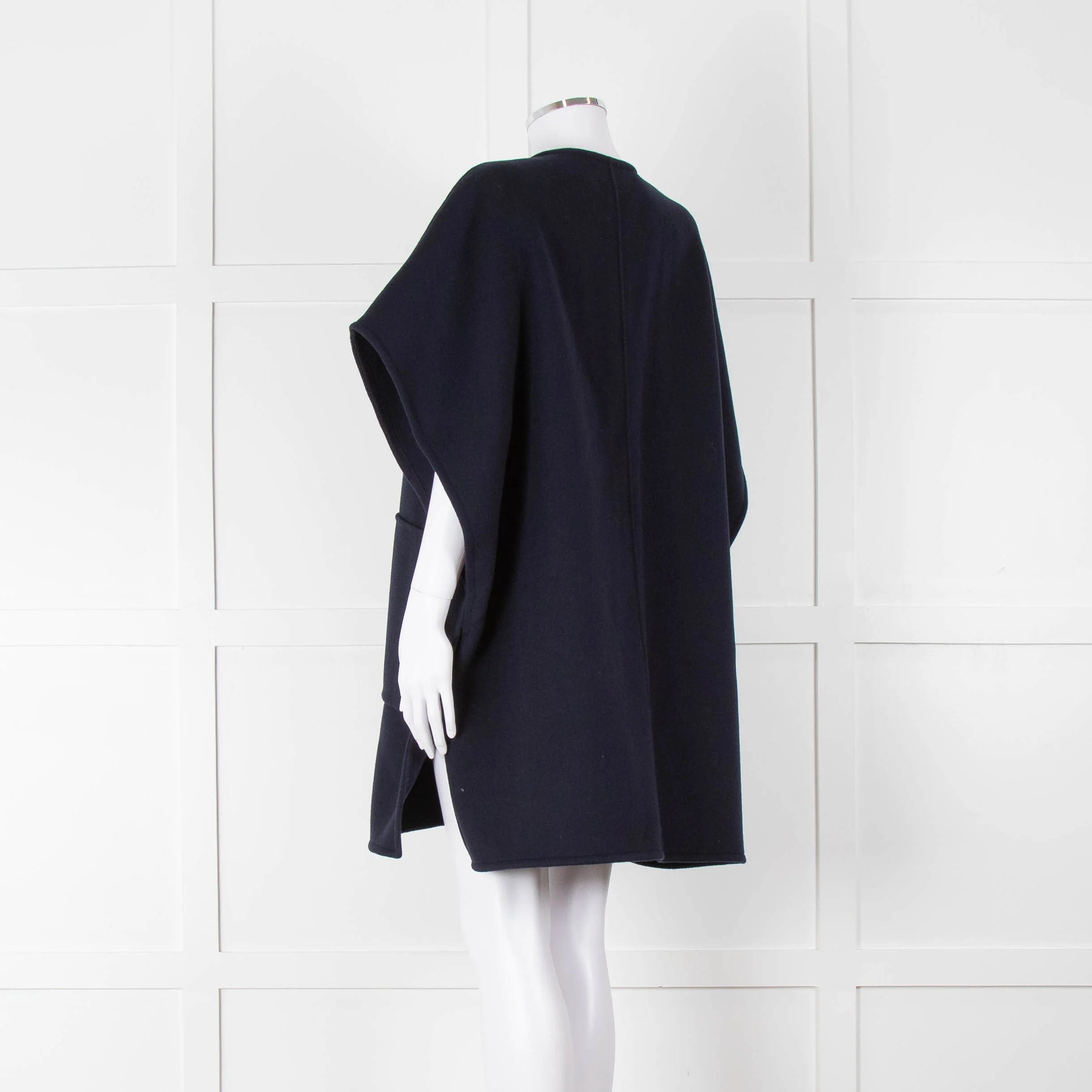 Weekend Max Mara Navy Sleeveless Cape Coat - Image 6
