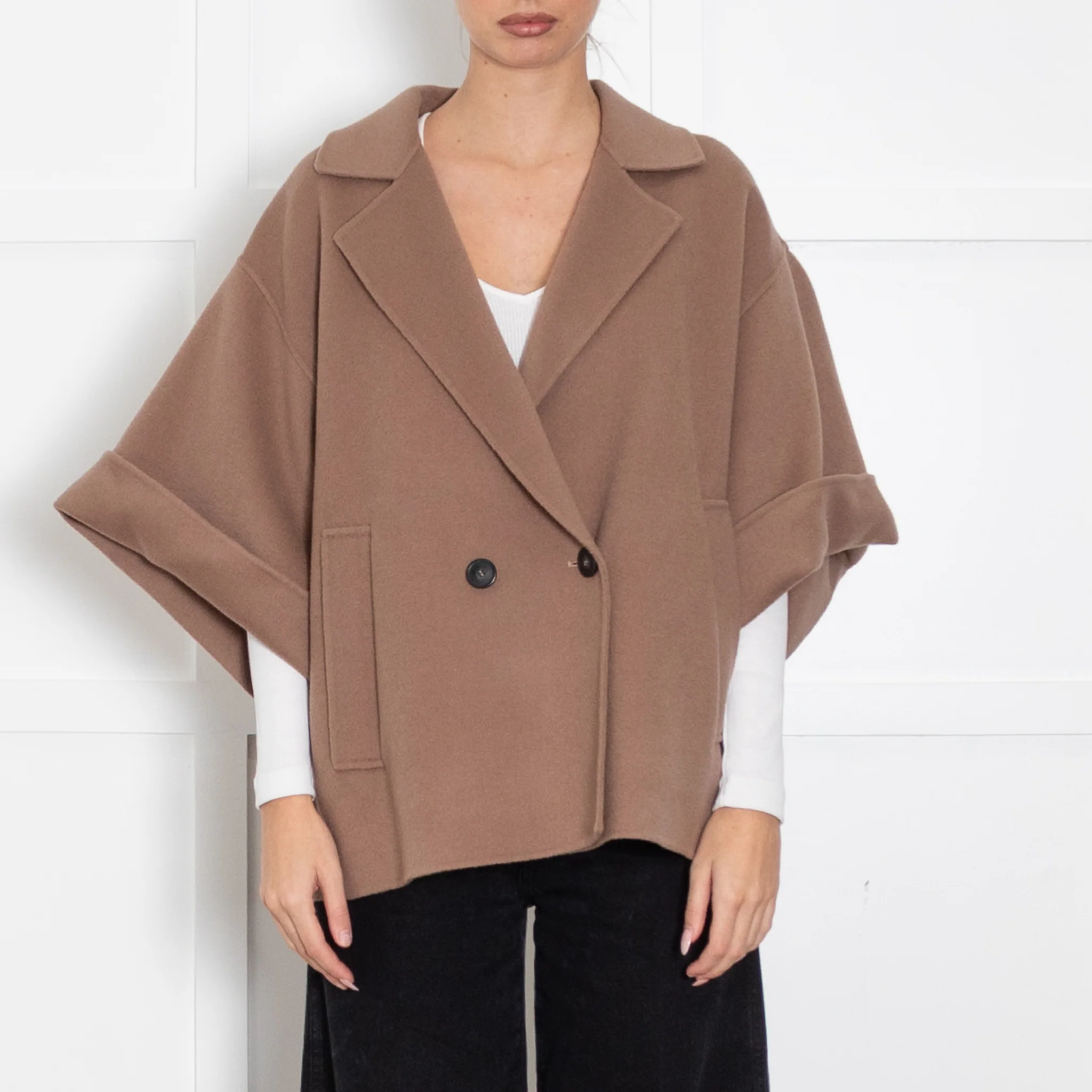 Weekend Max Mara Pera Brown Short Coat with Cropped Sleeves - Image 2