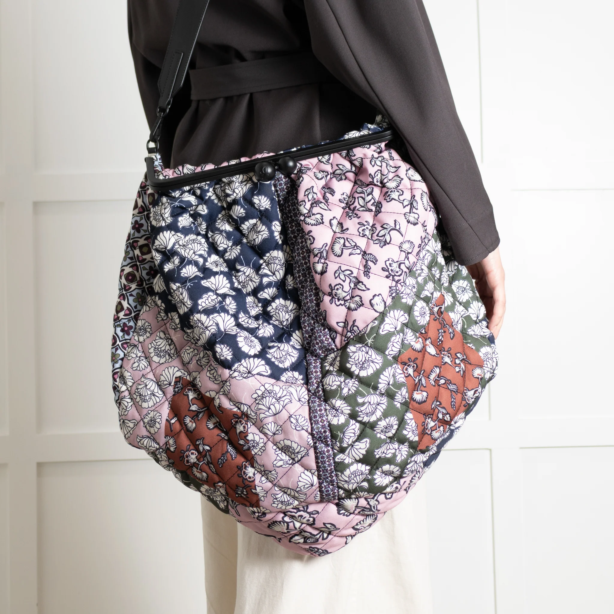 Weekend Max Mara Quilted Patchwork Bag - Image 4