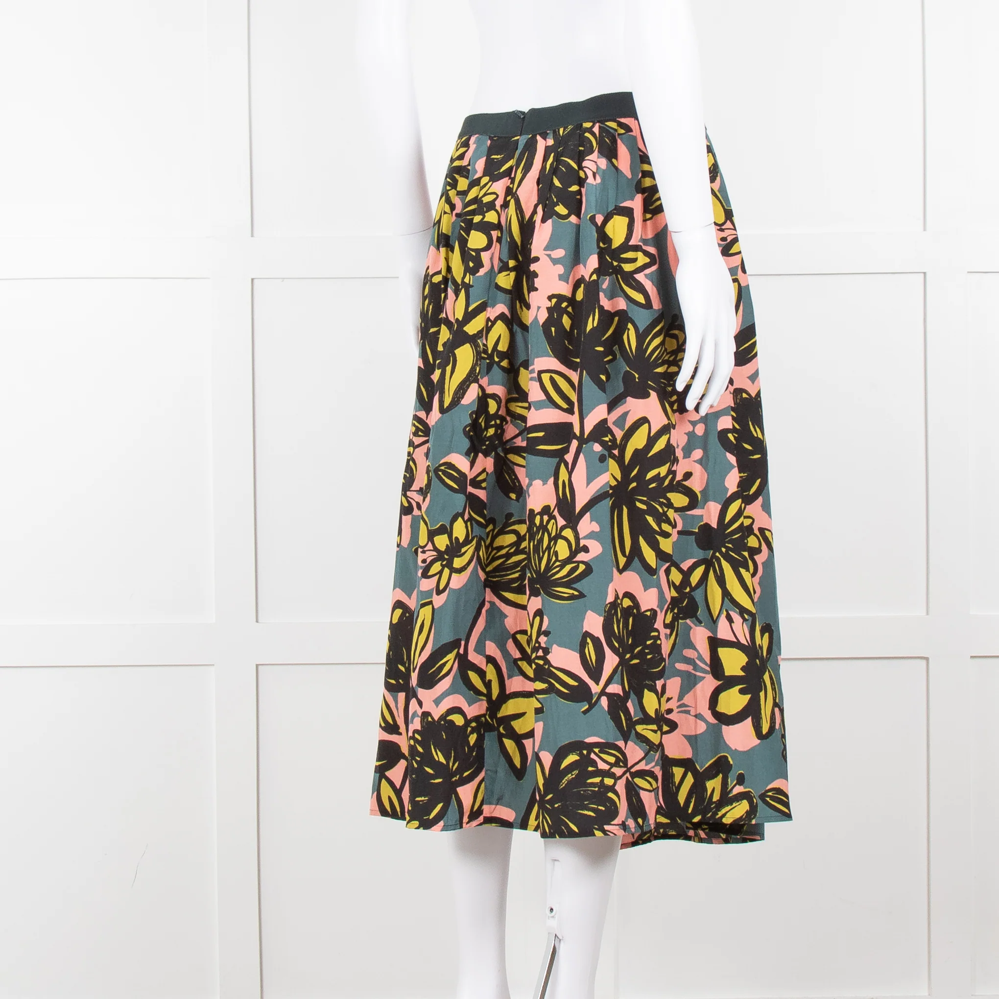 Weekend Max Mara Teal peach Yellow Floral Silk Blend Skirt - Image 4