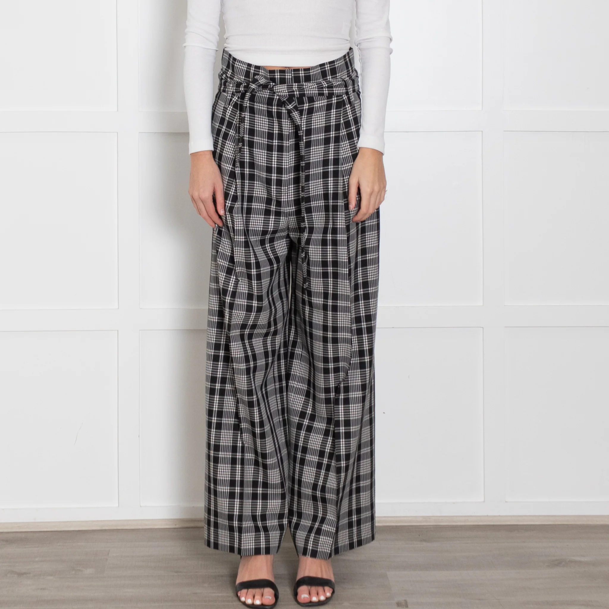 Weekend Maxmara Black And White Check Palazzo Trouser - Image 2