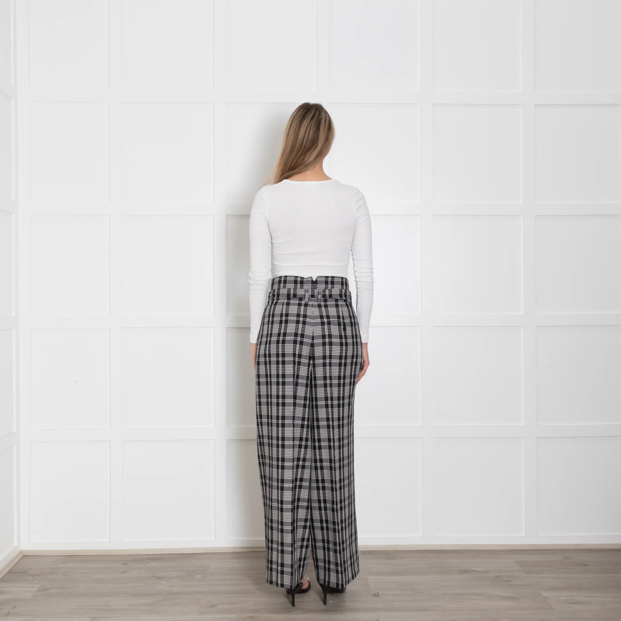 Weekend Maxmara Black And White Check Palazzo Trouser - Image 5
