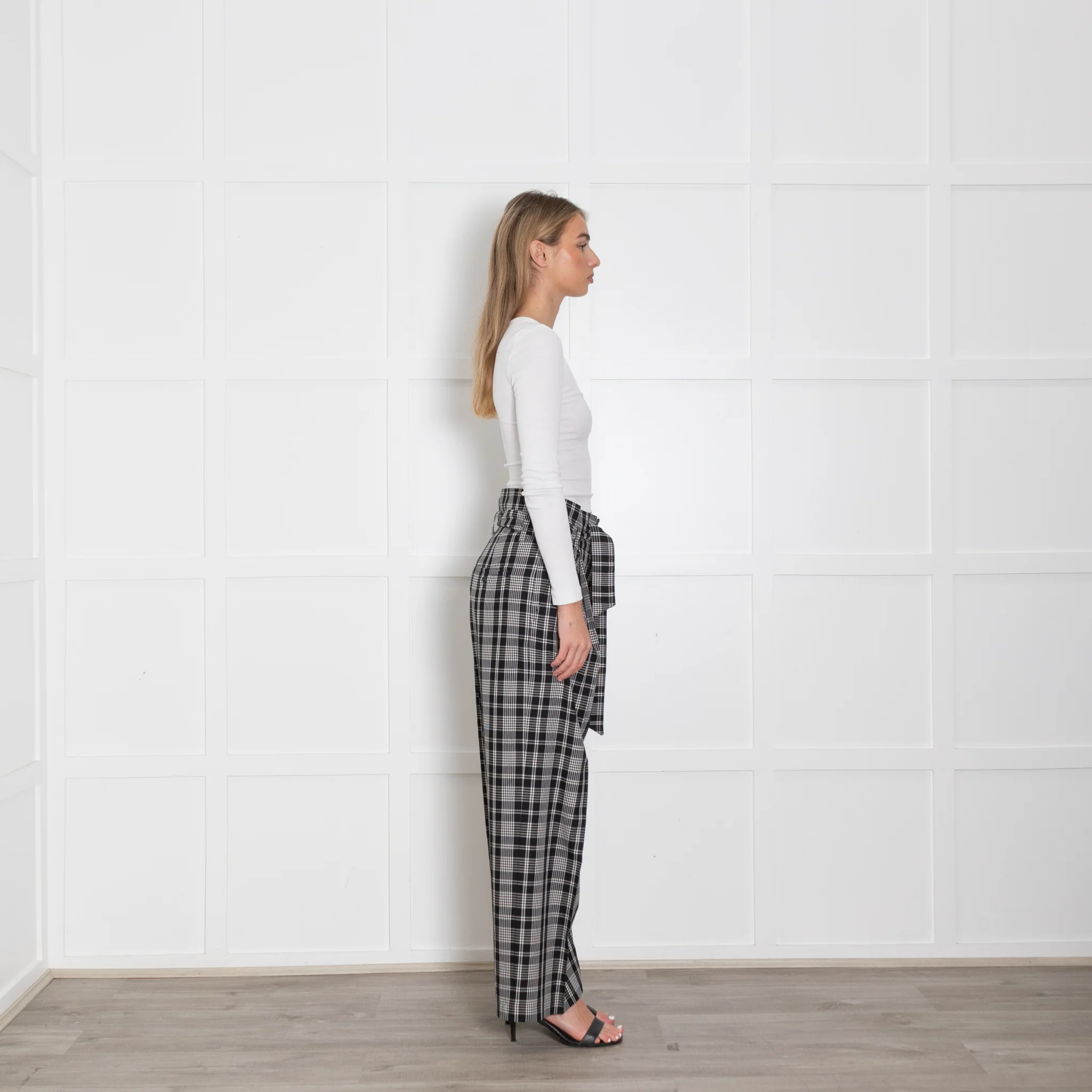 Weekend Maxmara Black And White Check Palazzo Trouser - Image 6