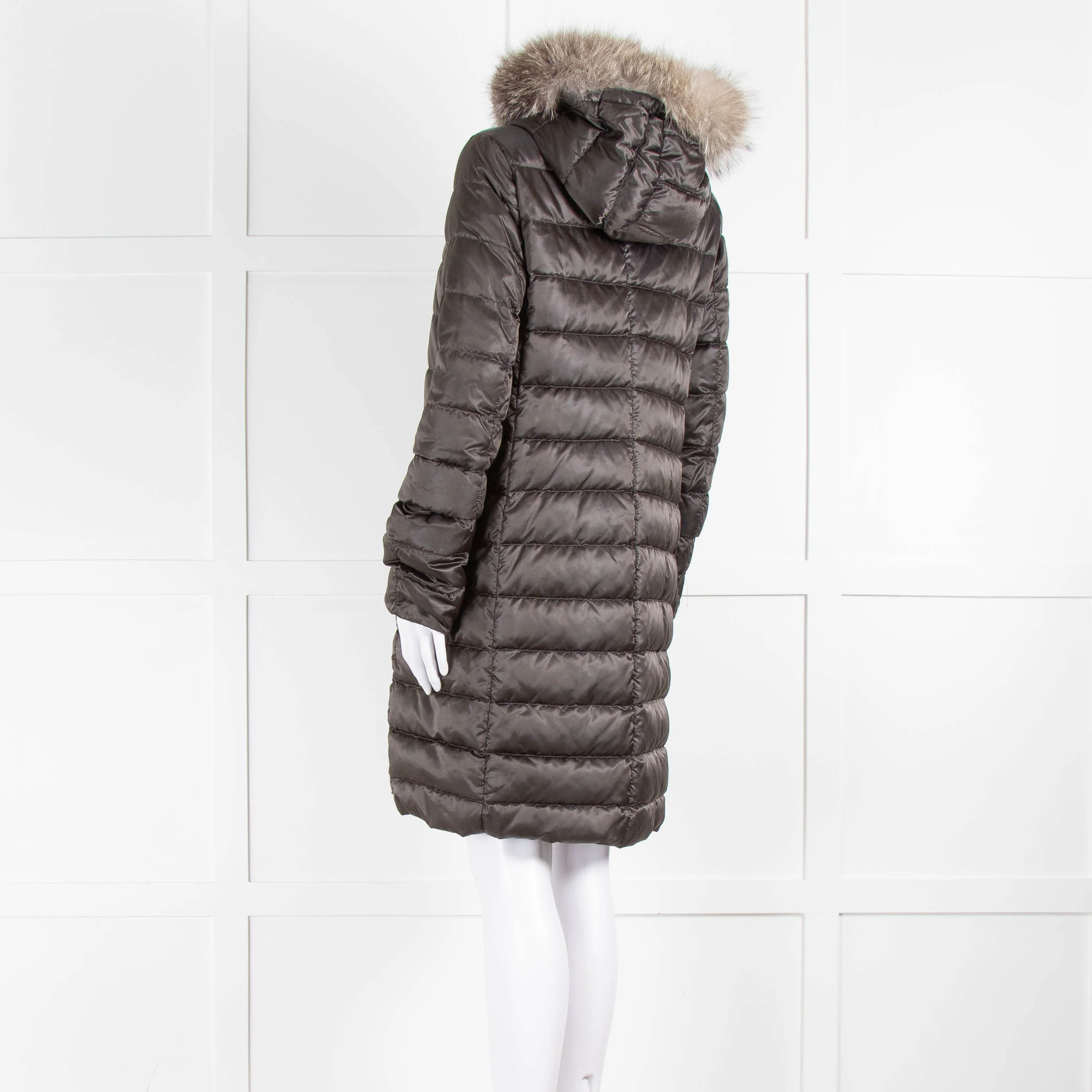 Weekend S Max Mara Green Puffa Jacket - Image 6