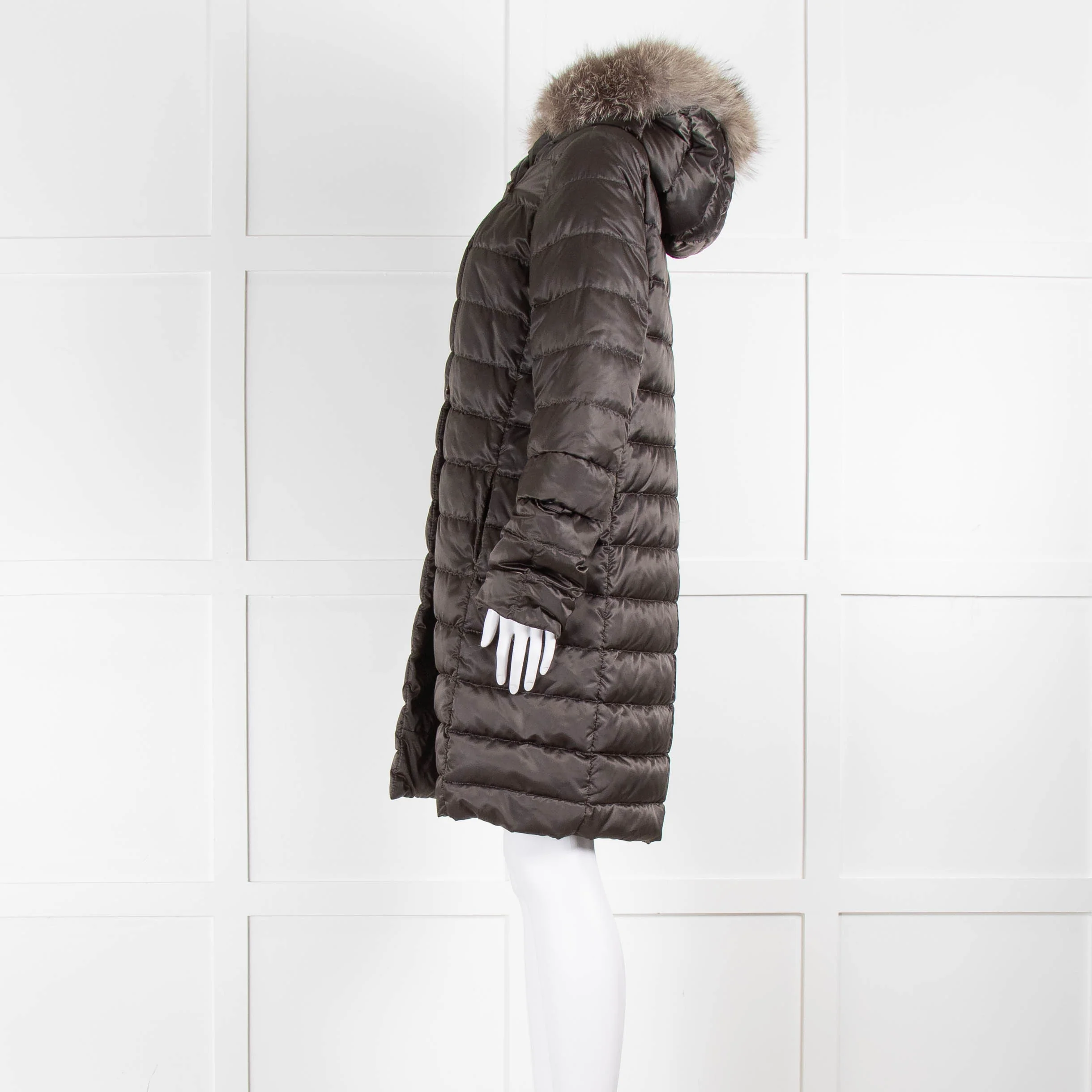 Weekend S Max Mara Green Puffa Jacket - Image 7