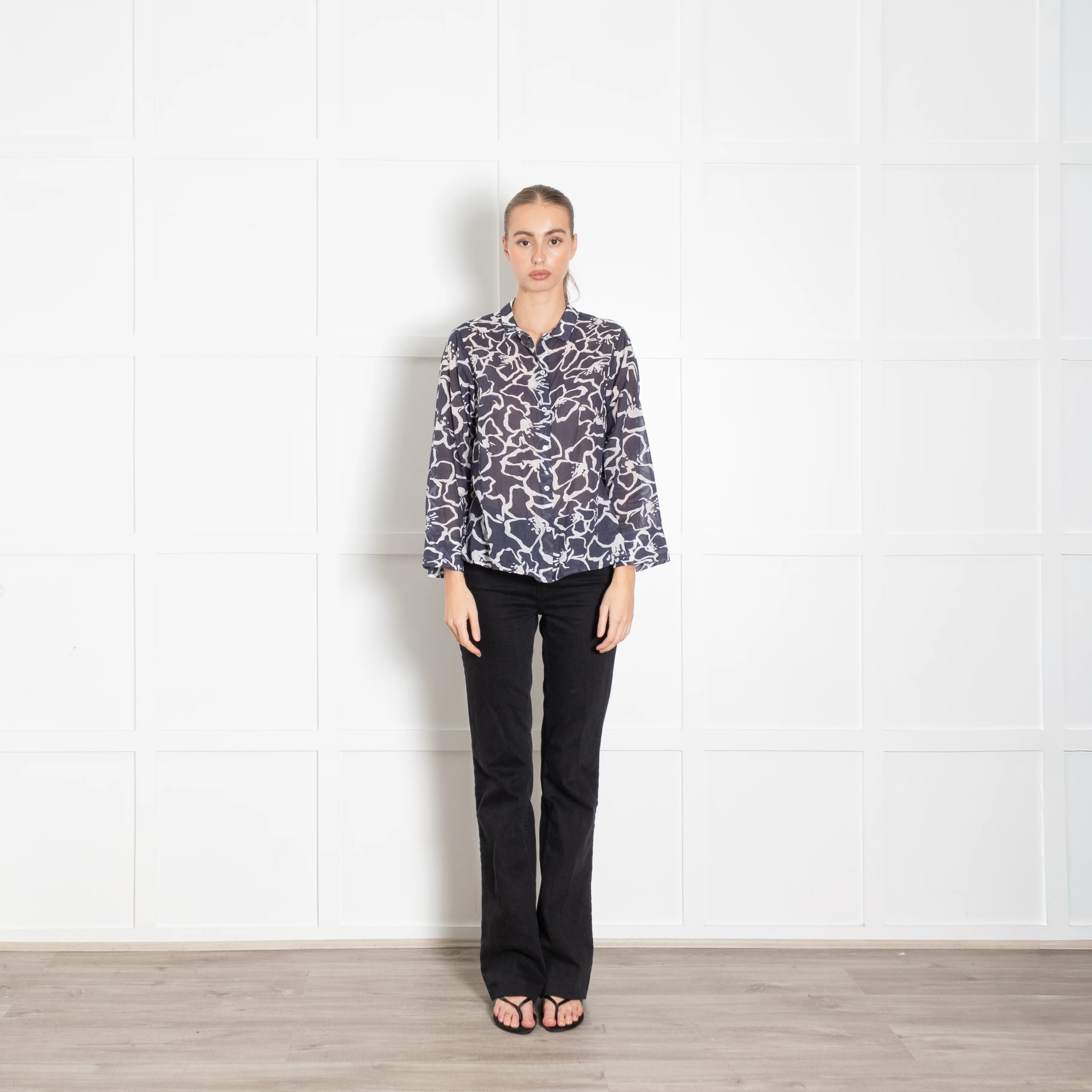 Whyci Milano Blue Cotton Flower Print Shirt