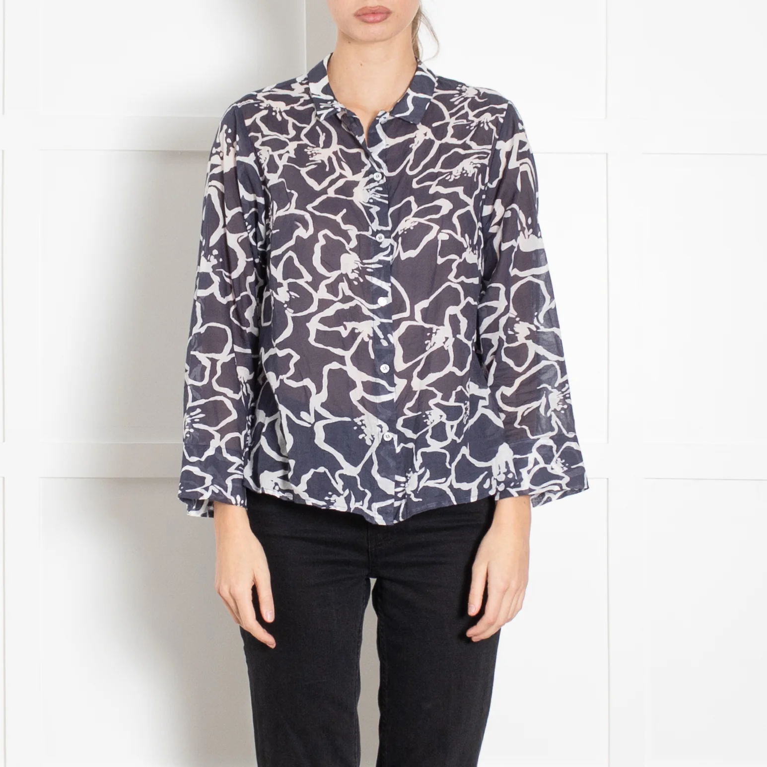 Whyci Milano Blue Cotton Flower Print Shirt - Image 2